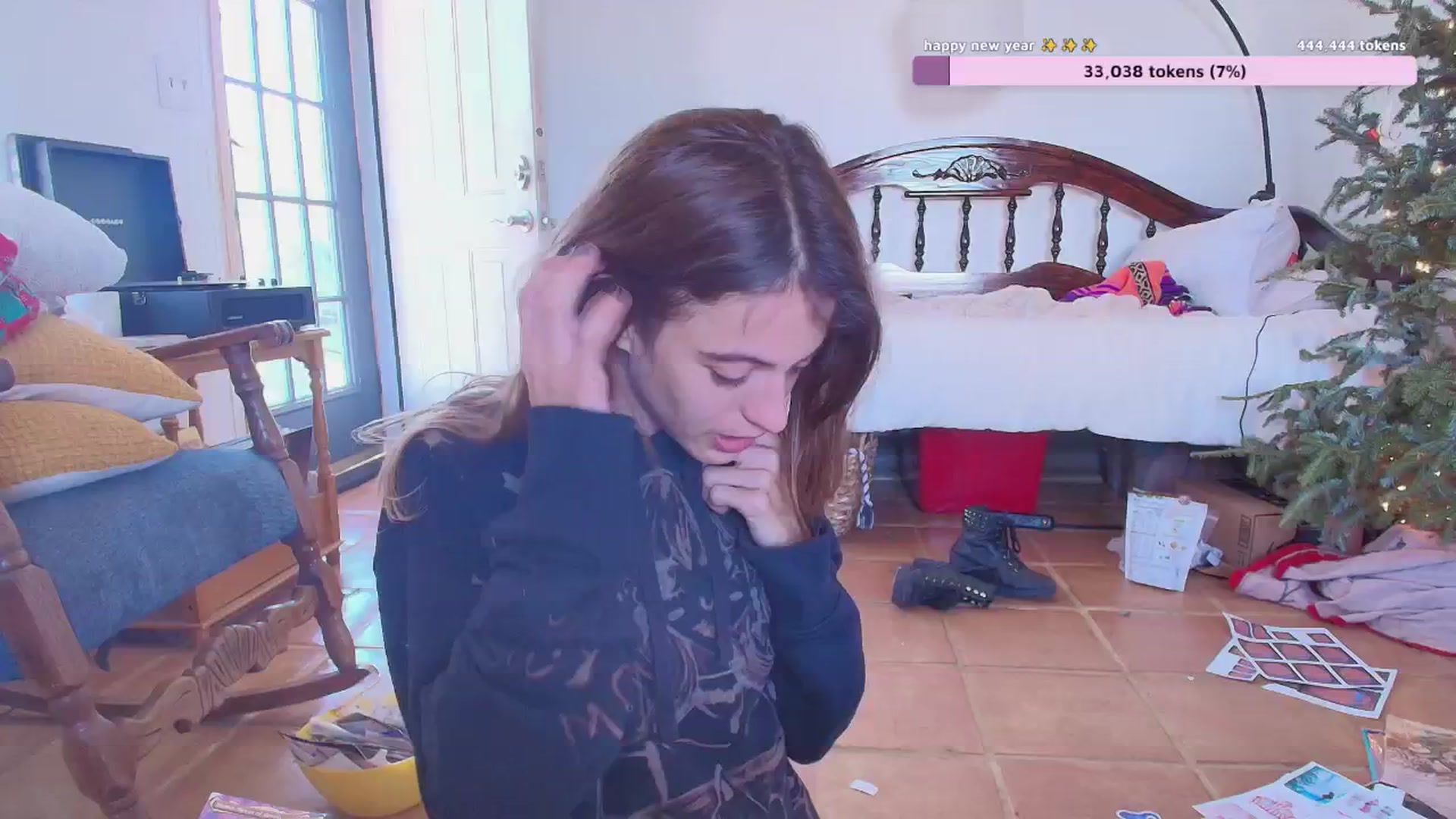 Gallery image thumbnail from NaomiDee's myfreecams stream on, 12/31/2024, 19:57 image 7 of 20
