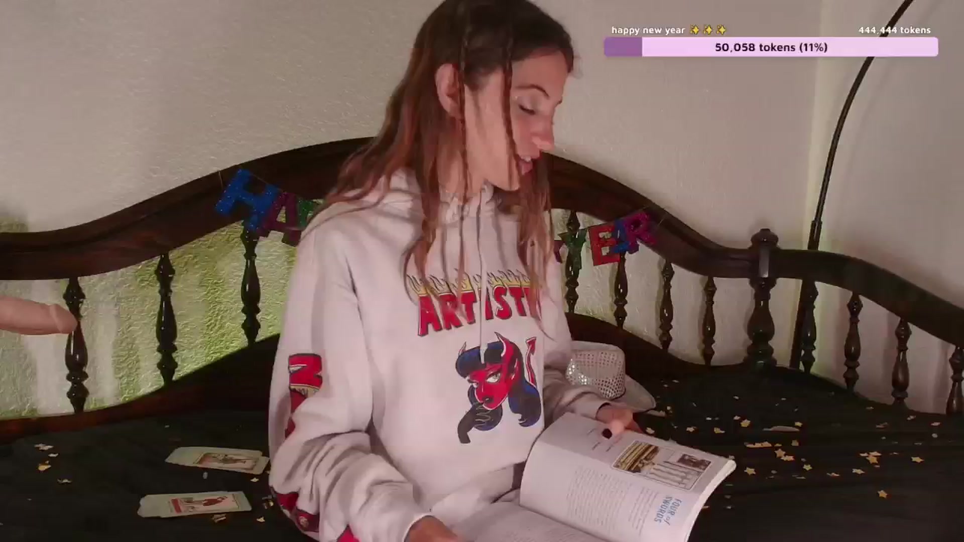 Gallery image thumbnail from NaomiDee's myfreecams stream on, 01/01/2025, 09:31 image 12 of 20