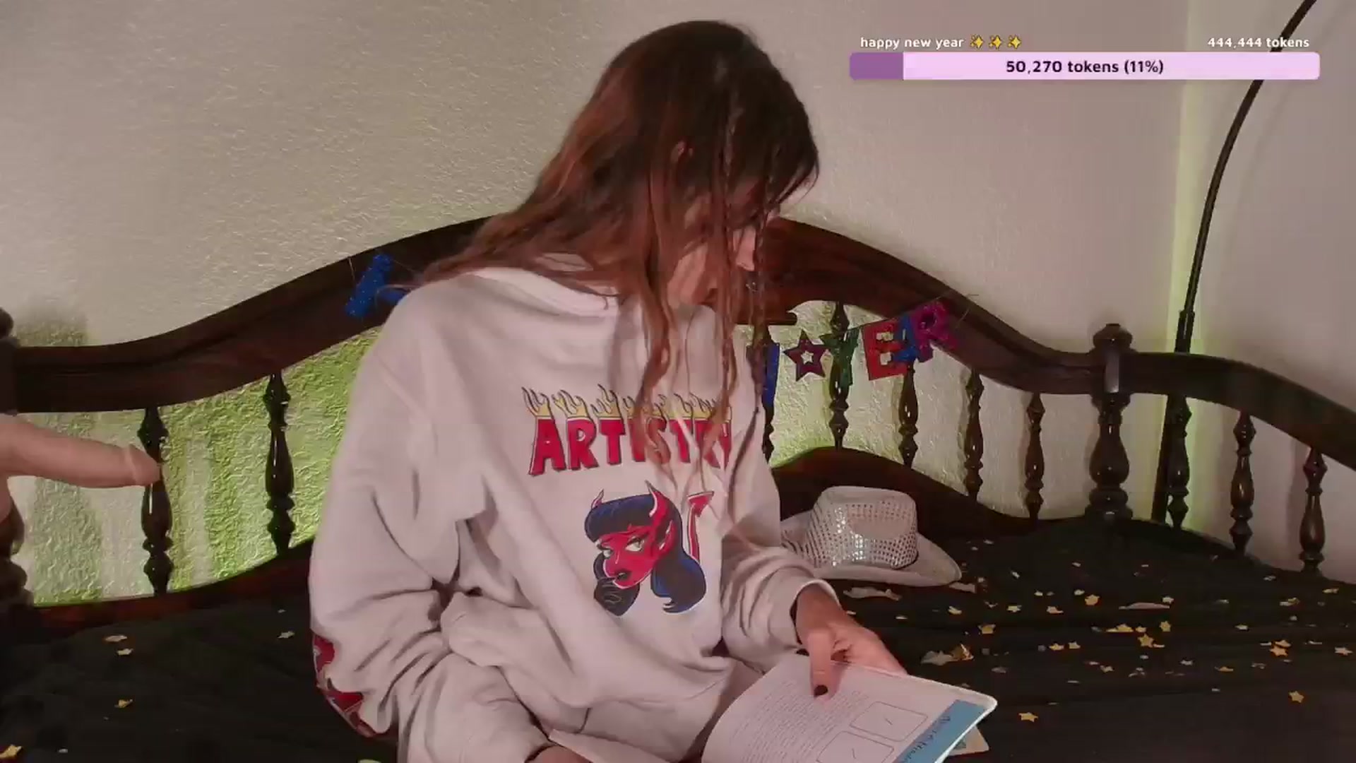 Gallery image thumbnail from NaomiDee's myfreecams stream on, 01/01/2025, 09:31 image 16 of 20