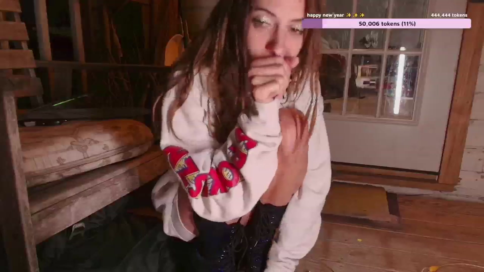 Gallery image thumbnail from NaomiDee's myfreecams stream on, 01/01/2025, 09:31 image 9 of 20