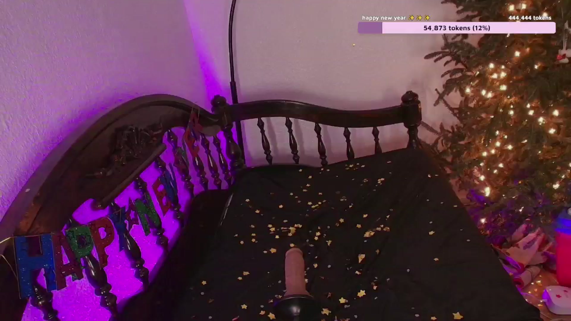 Gallery image thumbnail from NaomiDee's myfreecams stream on, 01/01/2025, 10:55 image 19 of 20
