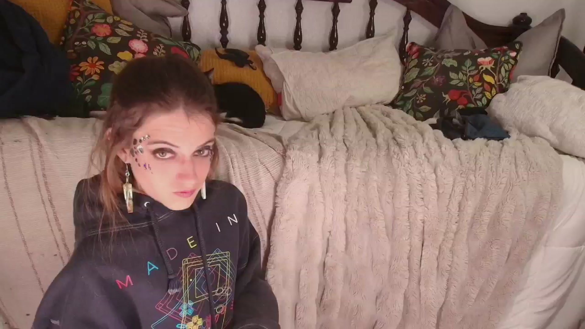 Gallery image thumbnail from NaomiDee's myfreecams stream on, 01/11/2025, 07:20 image 1 of 20