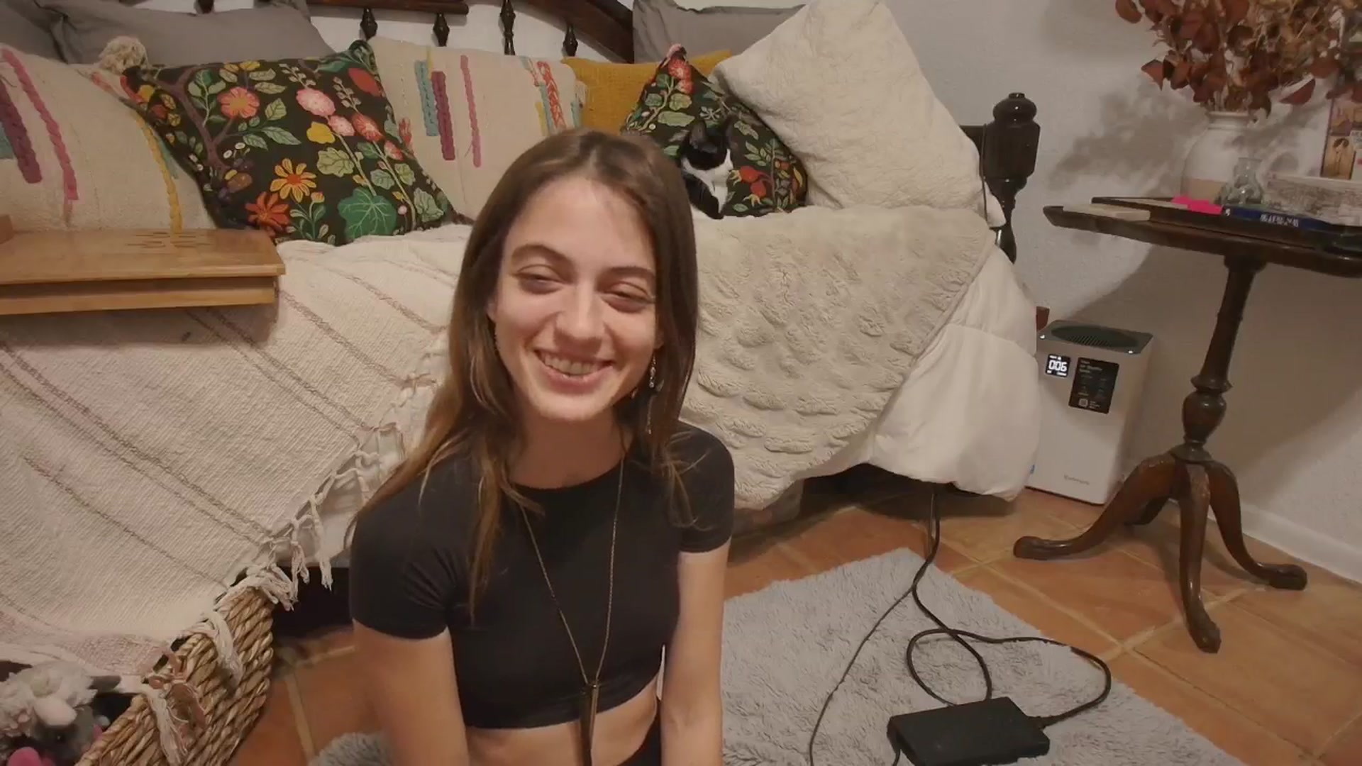 Gallery image thumbnail from NaomiDee's myfreecams stream on, 01/25/2025, 08:47 image 12 of 20