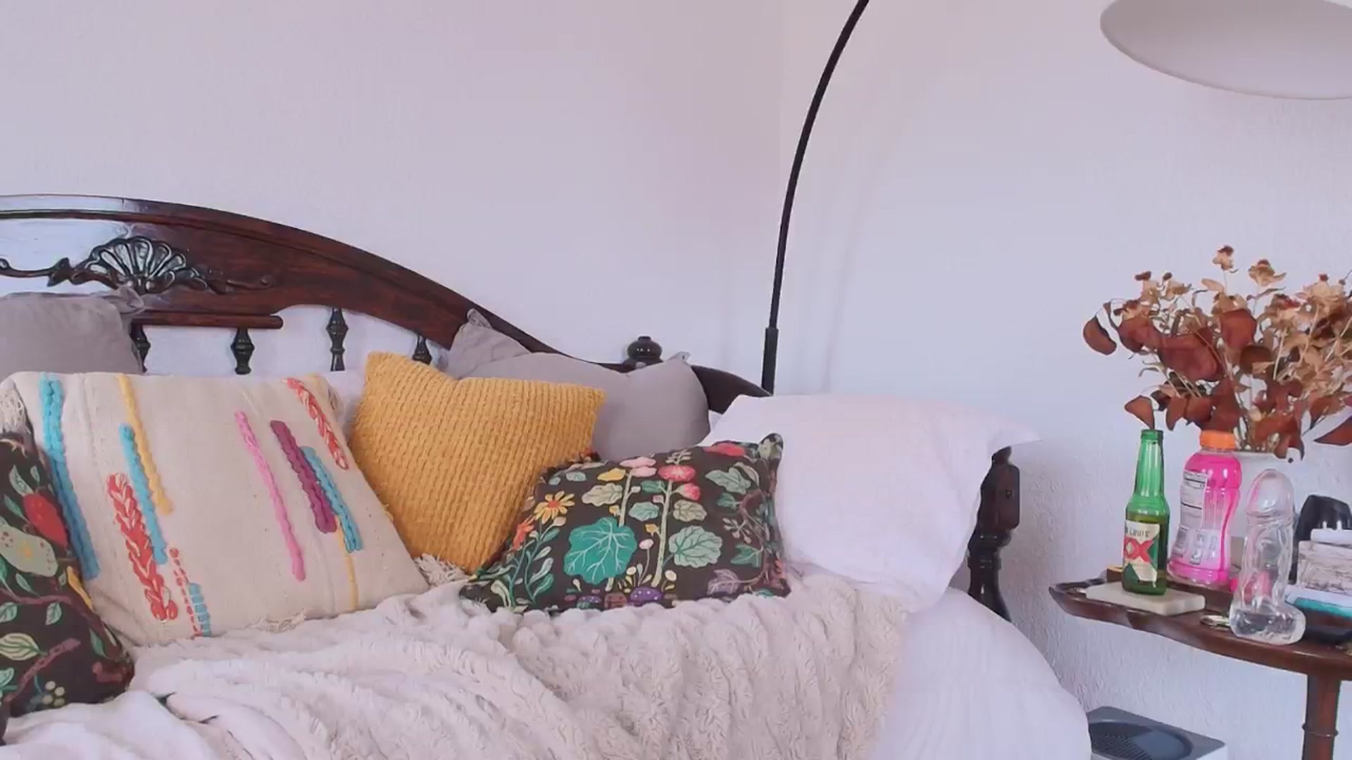 Gallery image thumbnail from NaomiDee's myfreecams stream on, 01/26/2025, 20:27 image 10 of 20