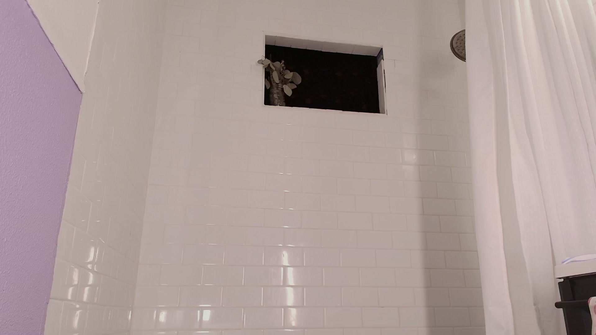 Gallery image thumbnail from NaomiDee's myfreecams stream on, 02/26/2025, 21:03 image 3 of 20