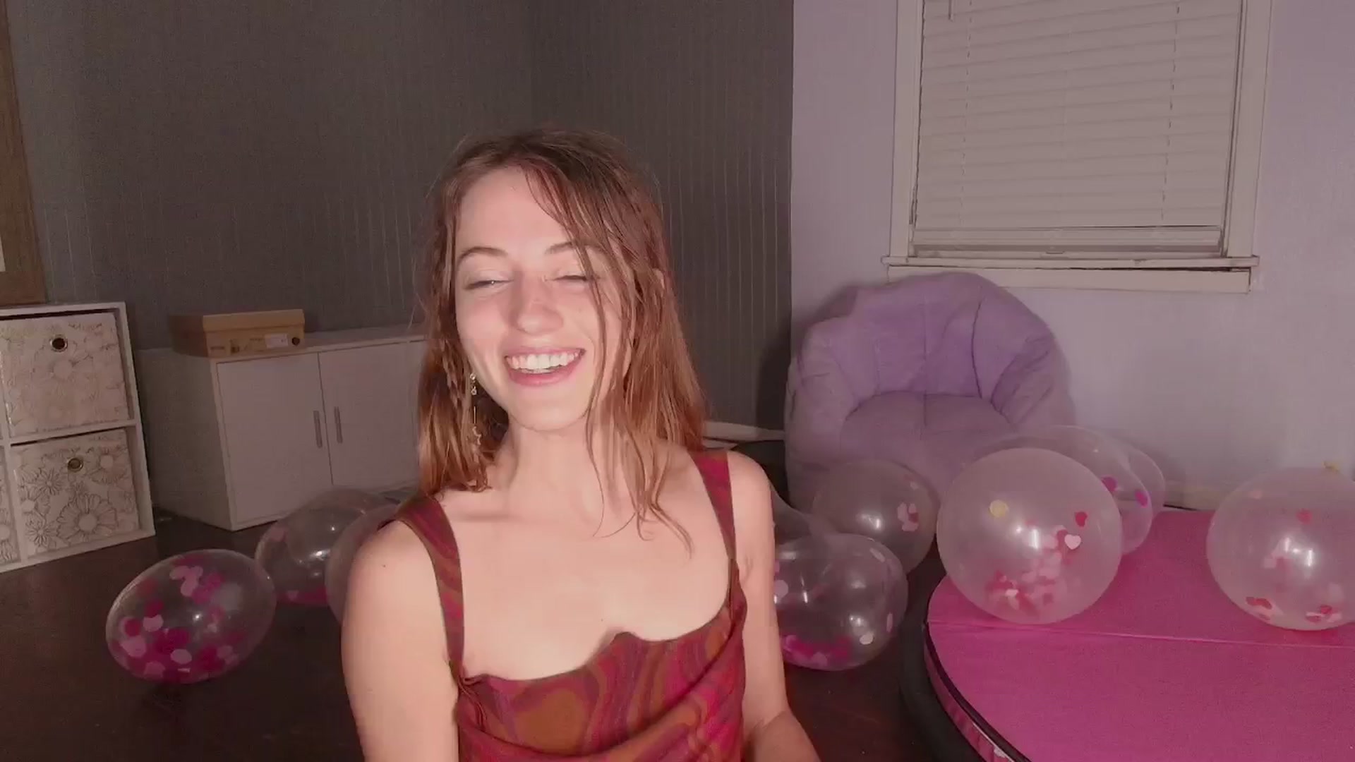 Gallery image thumbnail from NaomiDee's myfreecams stream on, 03/01/2025, 10:08 image 2 of 20