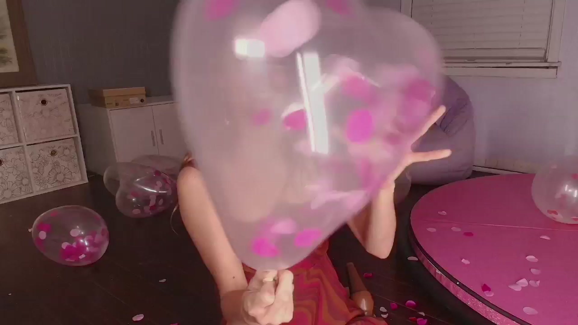 Gallery image thumbnail from NaomiDee's myfreecams stream on, 03/01/2025, 10:08 image 5 of 20