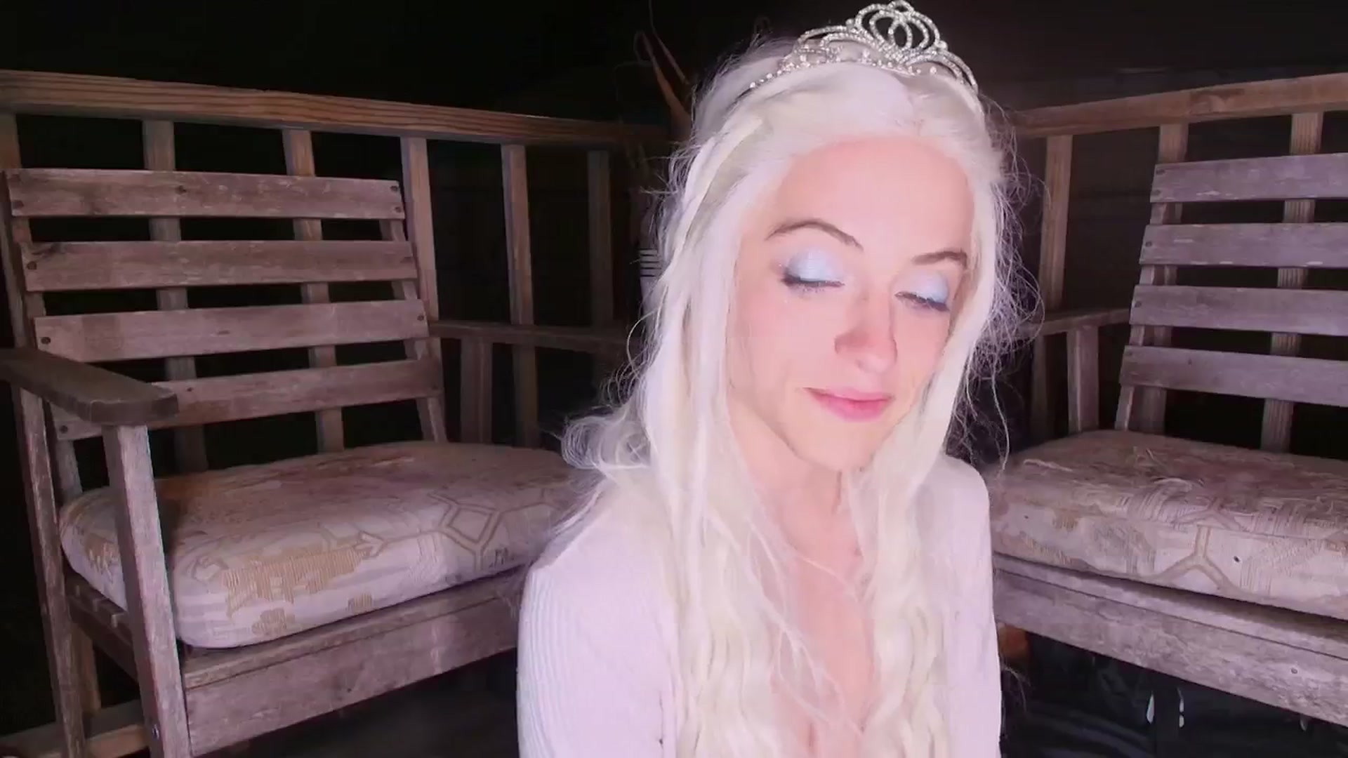 Gallery image thumbnail from NaomiDee's myfreecams stream on, 04/10/2025, 08:01 image 15 of 20