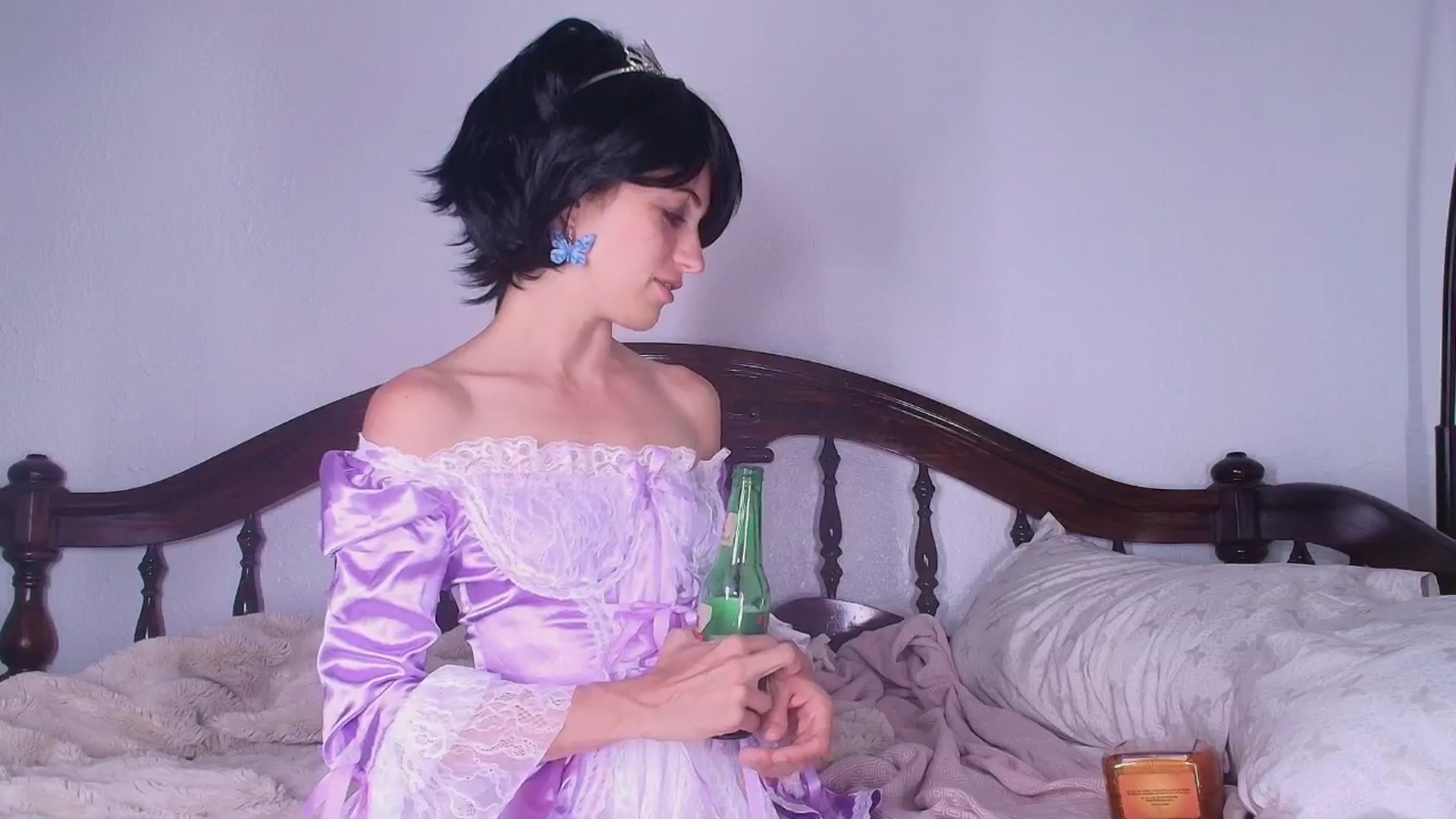 Gallery image thumbnail from NaomiDee's myfreecams stream on, 04/11/2025, 04:29 image 17 of 20