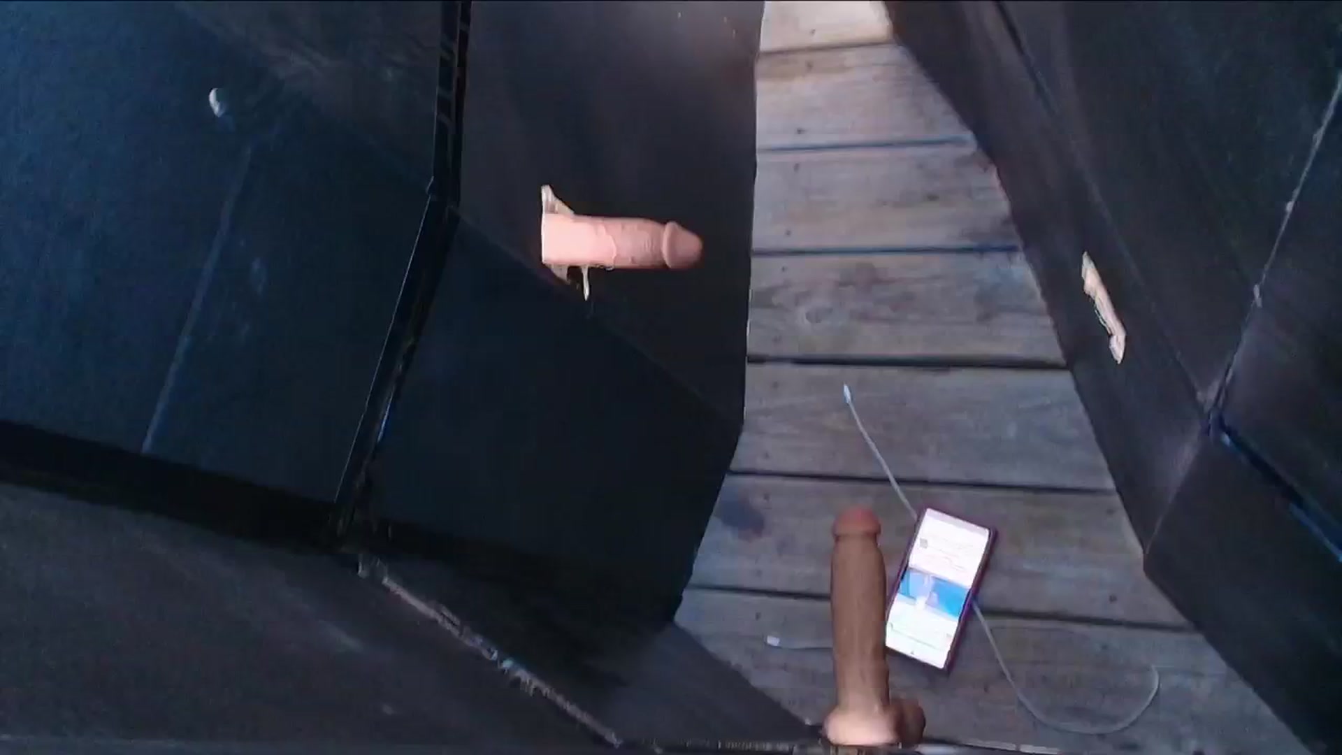 Gallery image thumbnail from NaomiDee's myfreecams stream on, 04/15/2025, 24:33 image 20 of 20
