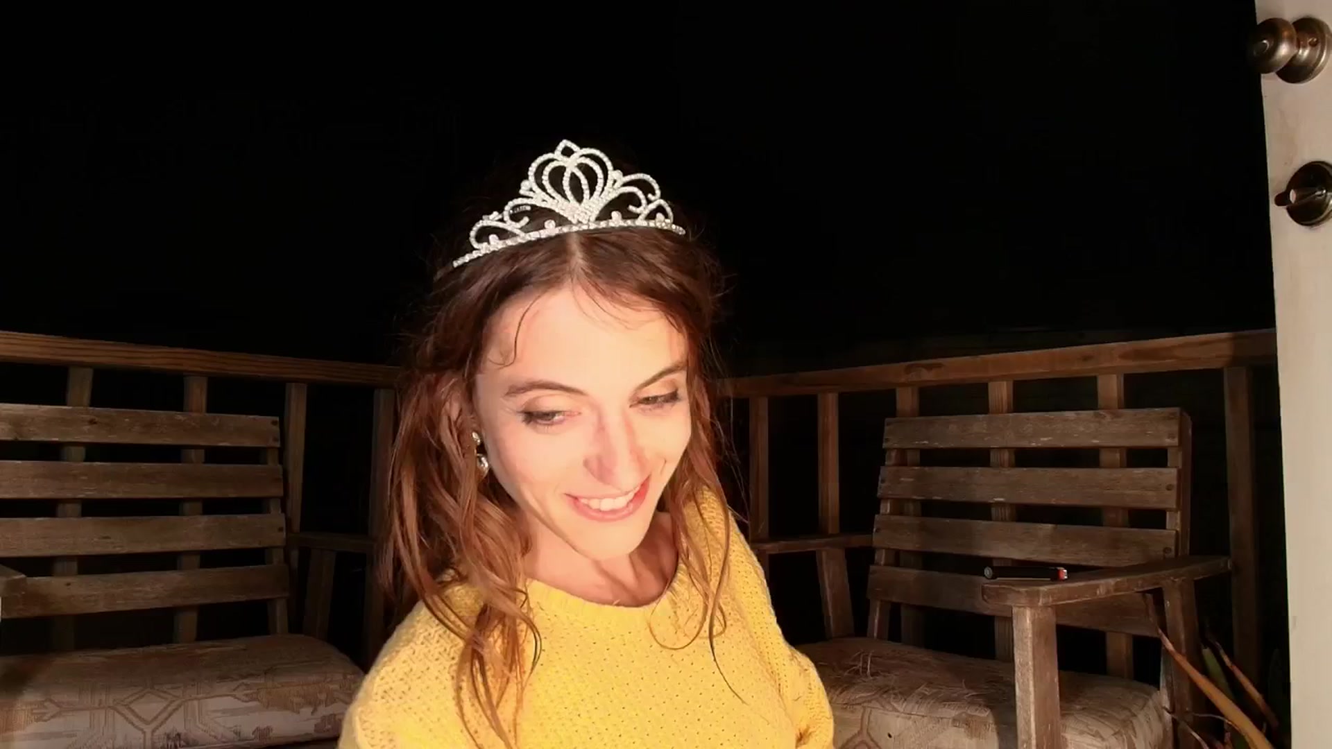 Gallery image thumbnail from NaomiDee's myfreecams stream on, 04/19/2025, 12:00 image 7 of 20