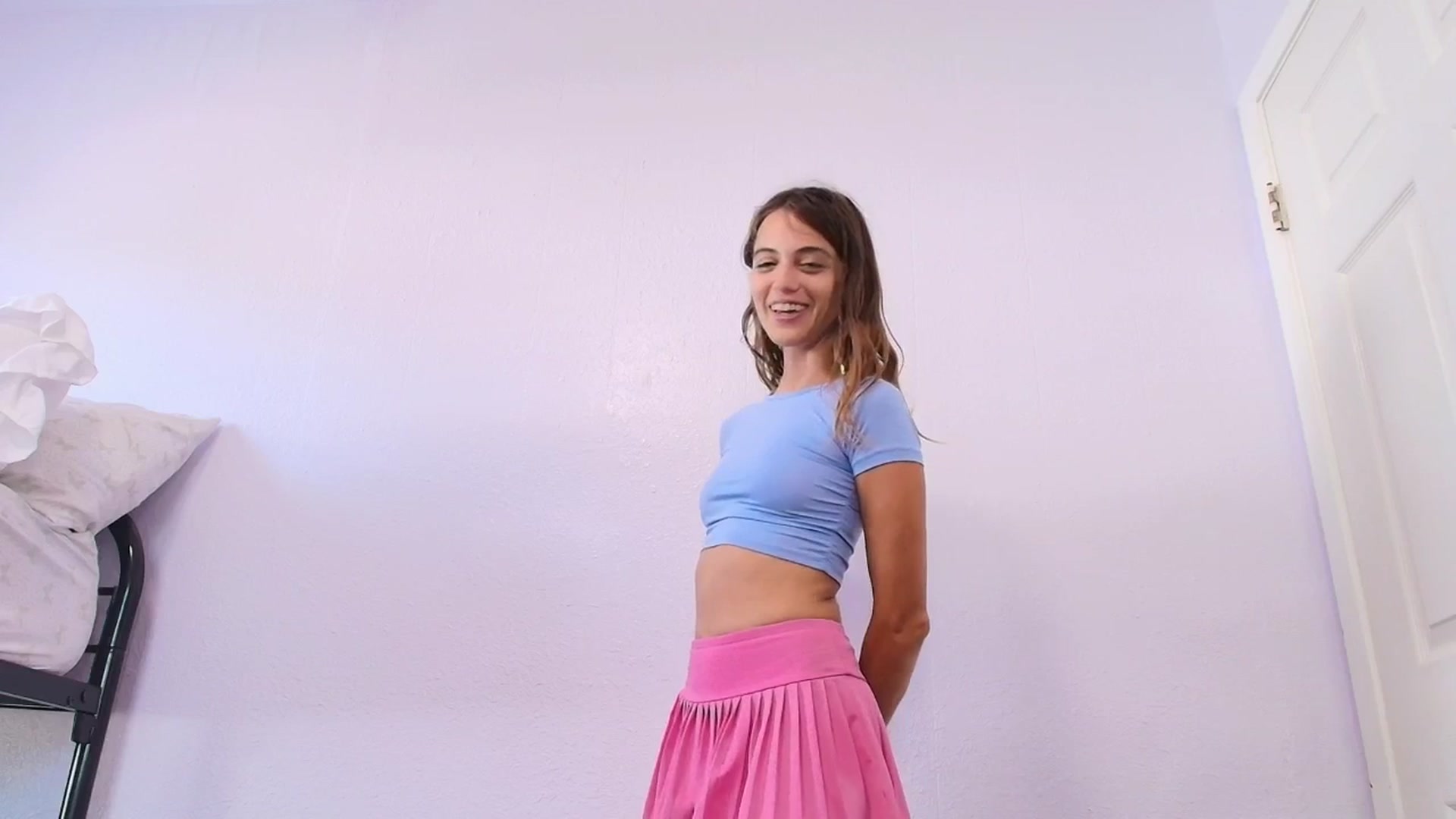 Gallery image thumbnail from NaomiDee's myfreecams stream on, 05/24/2025, 21:27 image 9 of 20