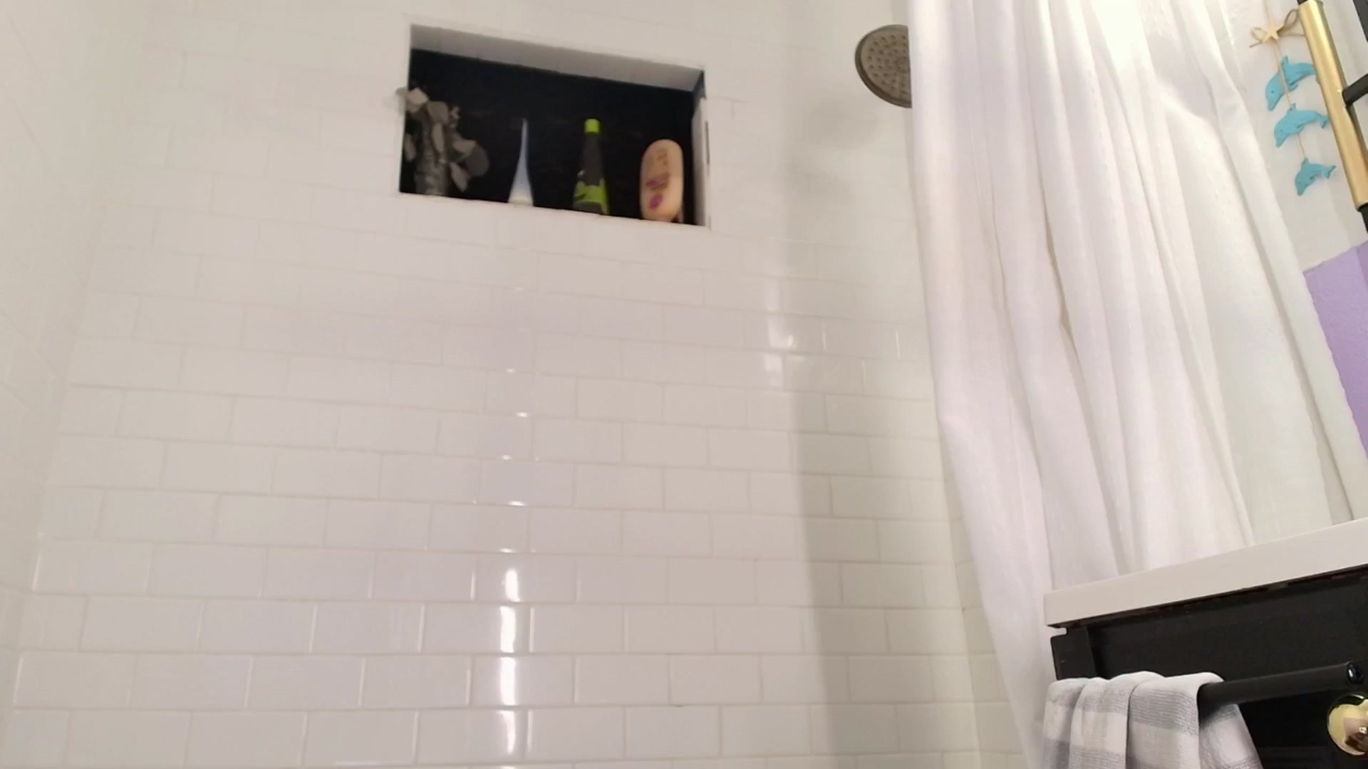 Gallery image thumbnail from NaomiDee's myfreecams stream on, 05/25/2025, 01:27 image 7 of 20