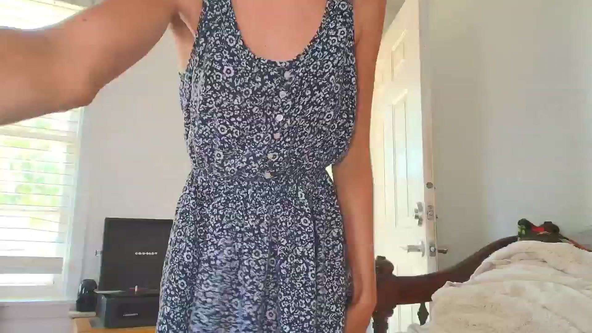 Gallery image thumbnail from NaomiDee's myfreecams stream on, 06/01/2025, 20:47 image 4 of 20