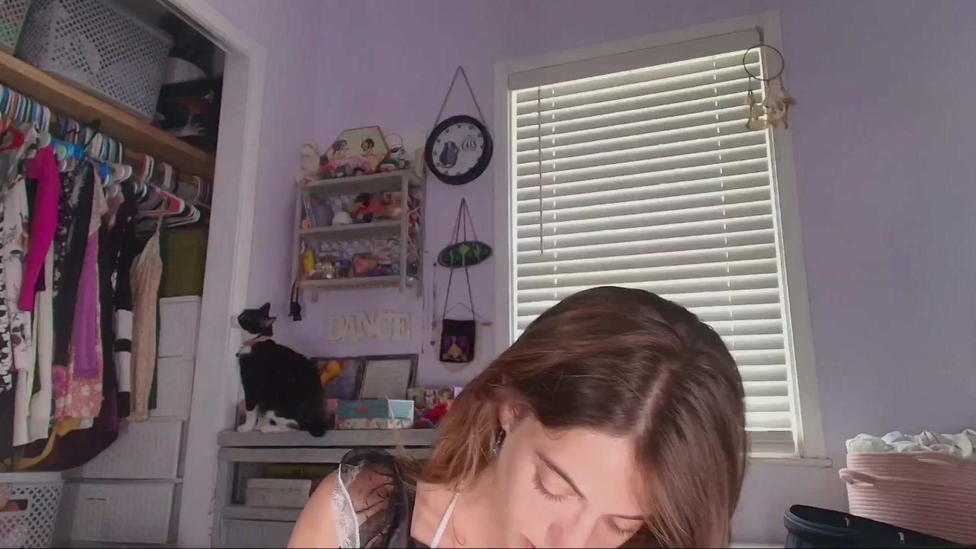 Gallery image thumbnail from NaomiDee's myfreecams stream on, 07/09/2025, 04:06 image 1 of 20