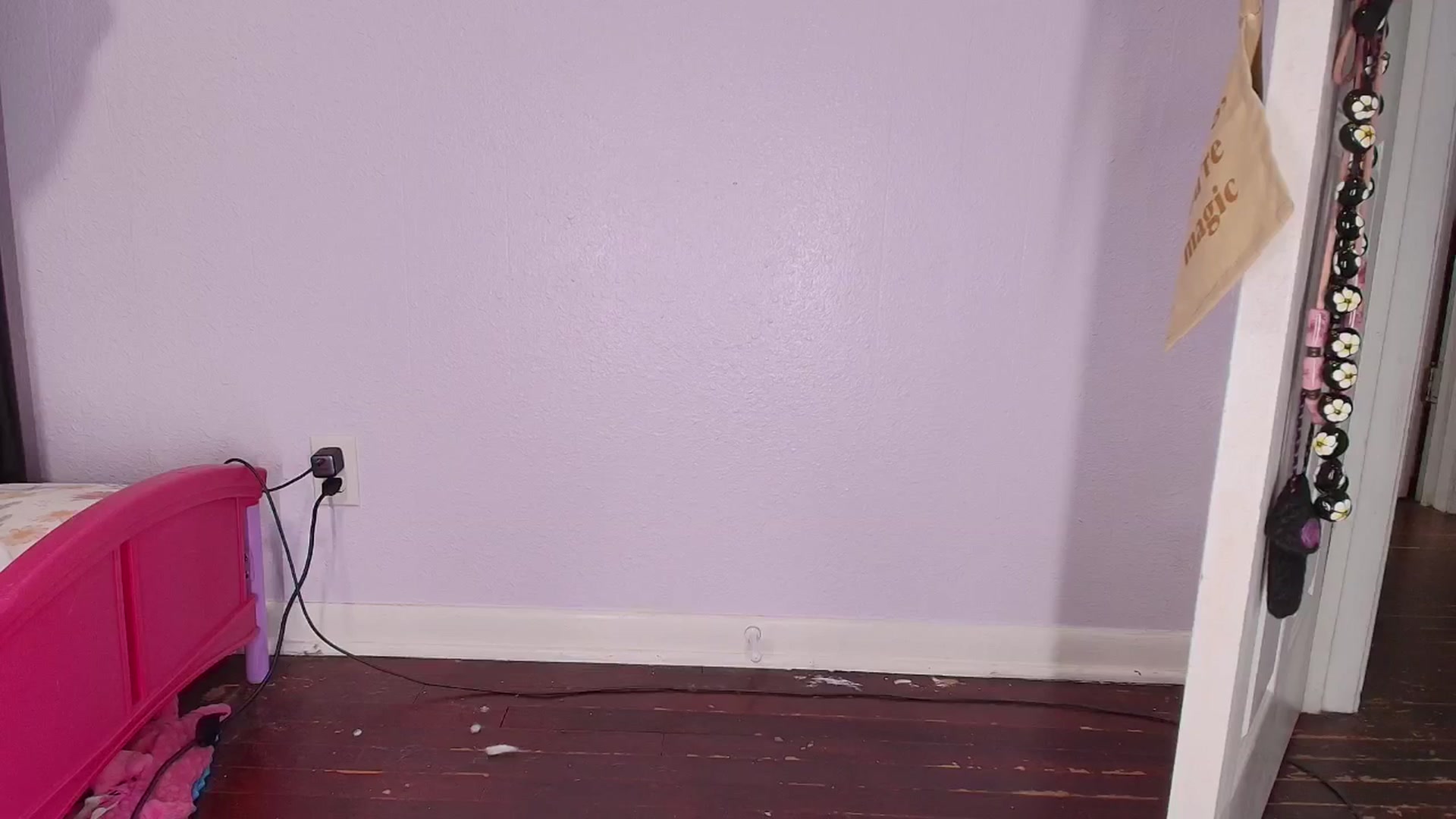 Gallery image thumbnail from NaomiDee's myfreecams stream on, 07/17/2025, 08:05 image 7 of 20