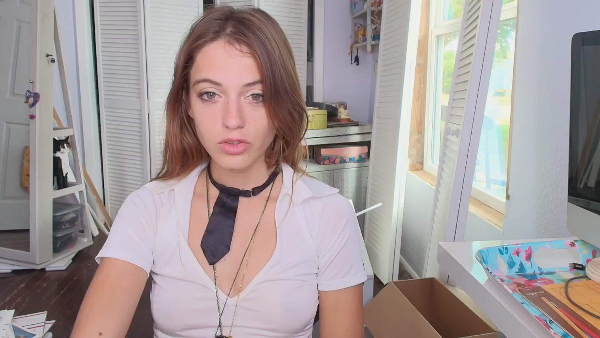 Gallery image thumbnail from NaomiDee's myfreecams stream on, 08/06/2025, 14:55 image 9 of 20