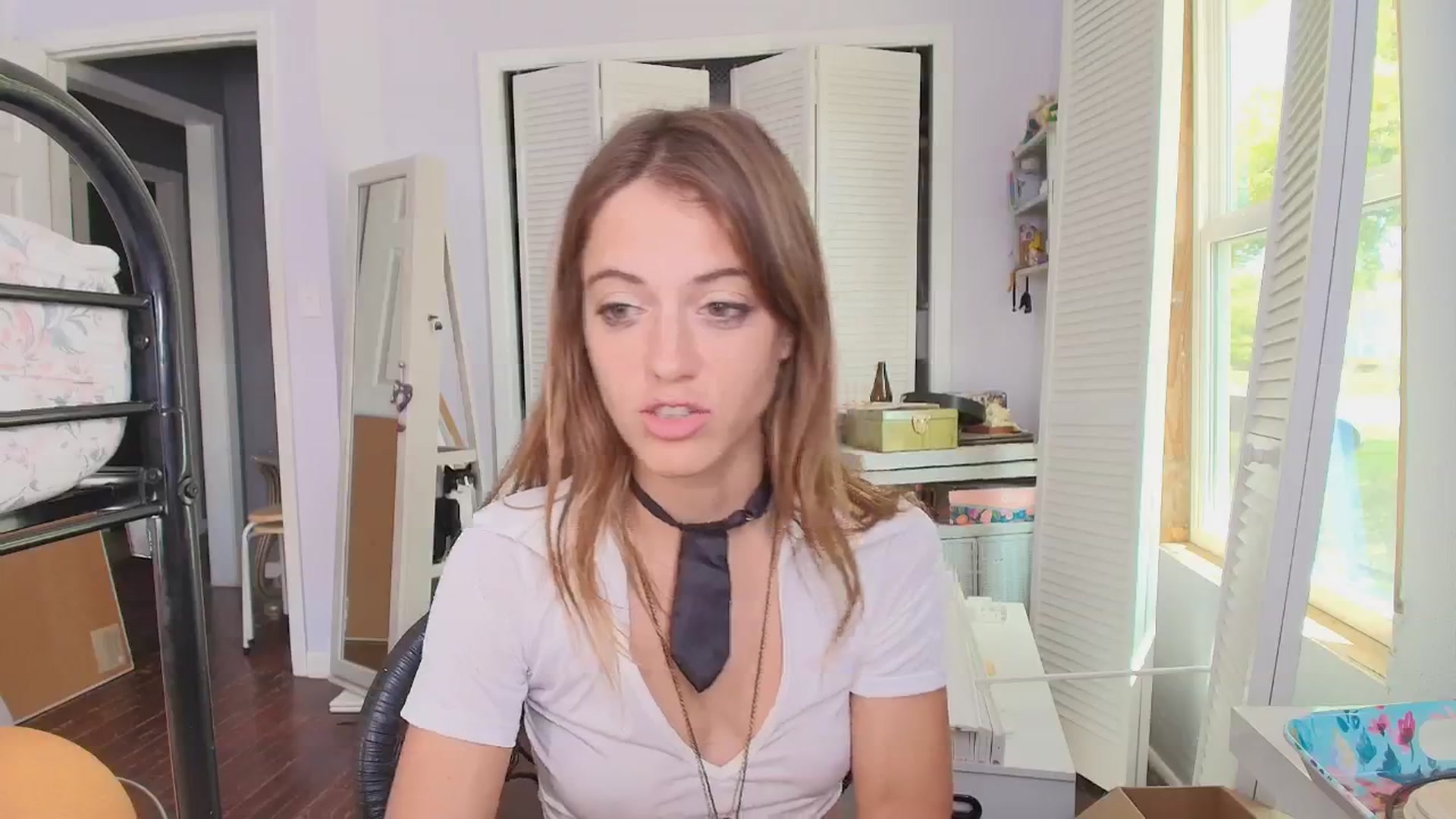 Gallery image thumbnail from NaomiDee's myfreecams stream on, 08/06/2025, 17:07 image 7 of 20