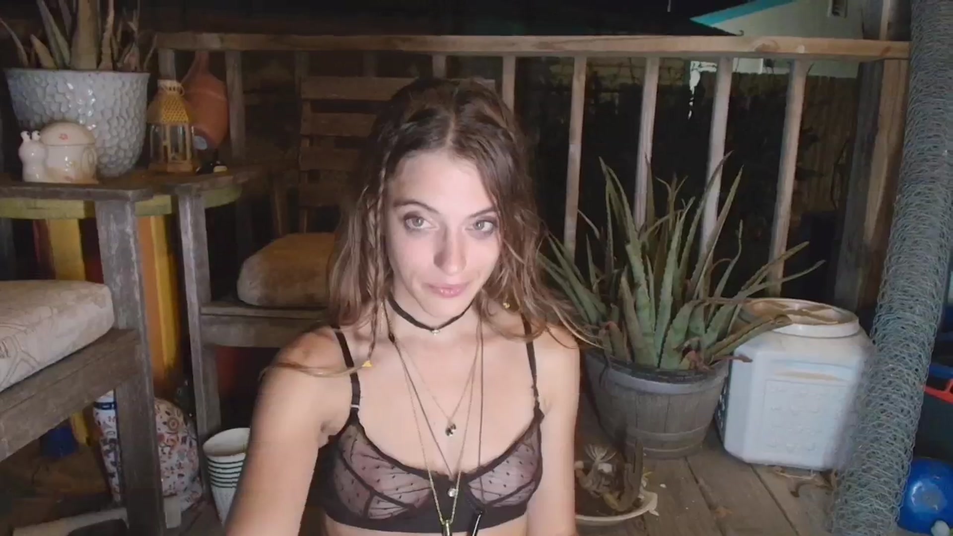 Gallery image thumbnail from NaomiDee's myfreecams stream on, 08/31/2025, 03:15 image 11 of 20