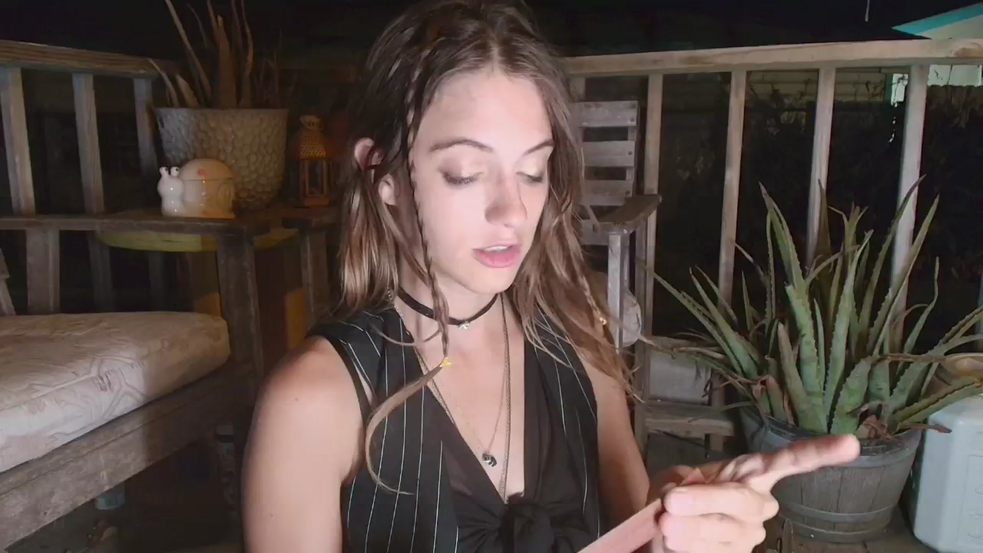 Gallery image thumbnail from NaomiDee's myfreecams stream on, 08/31/2025, 03:15 image 1 of 20