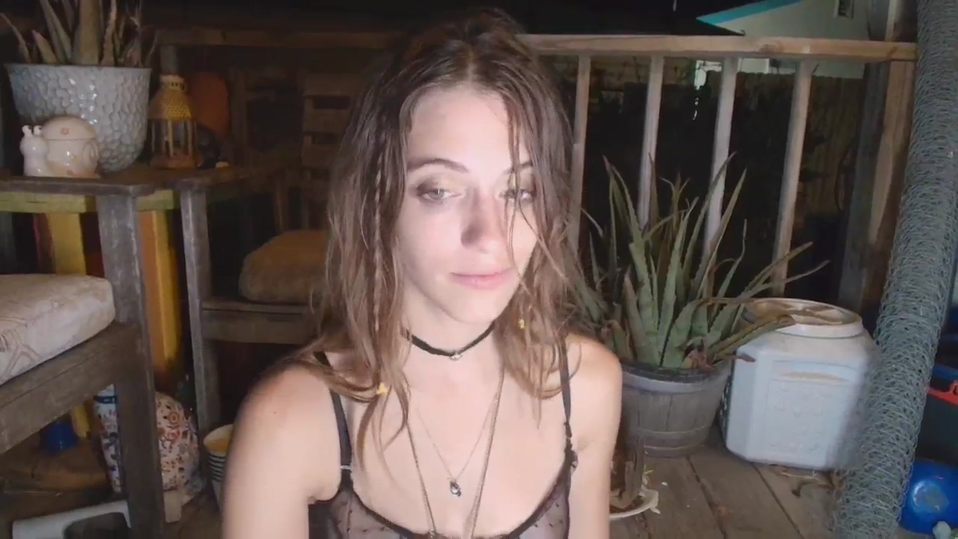 Gallery image thumbnail from NaomiDee's myfreecams stream on, 08/31/2025, 03:15 image 12 of 20