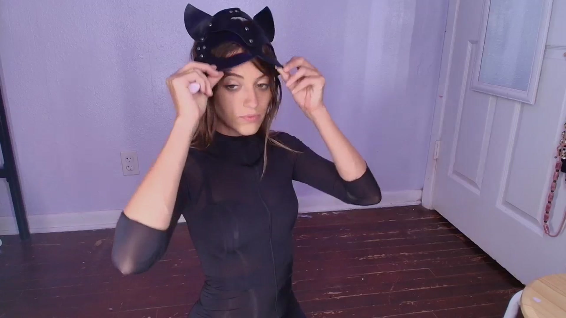 Gallery image thumbnail from NaomiDee's myfreecams stream on, 09/12/2025, 05:17 image 3 of 20