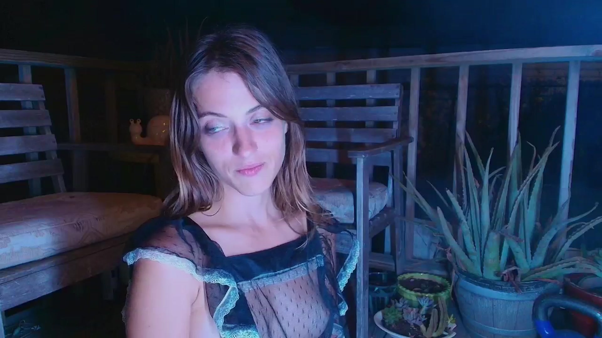 Gallery image thumbnail from NaomiDee's myfreecams stream on, 09/14/2025, 05:21 image 18 of 20