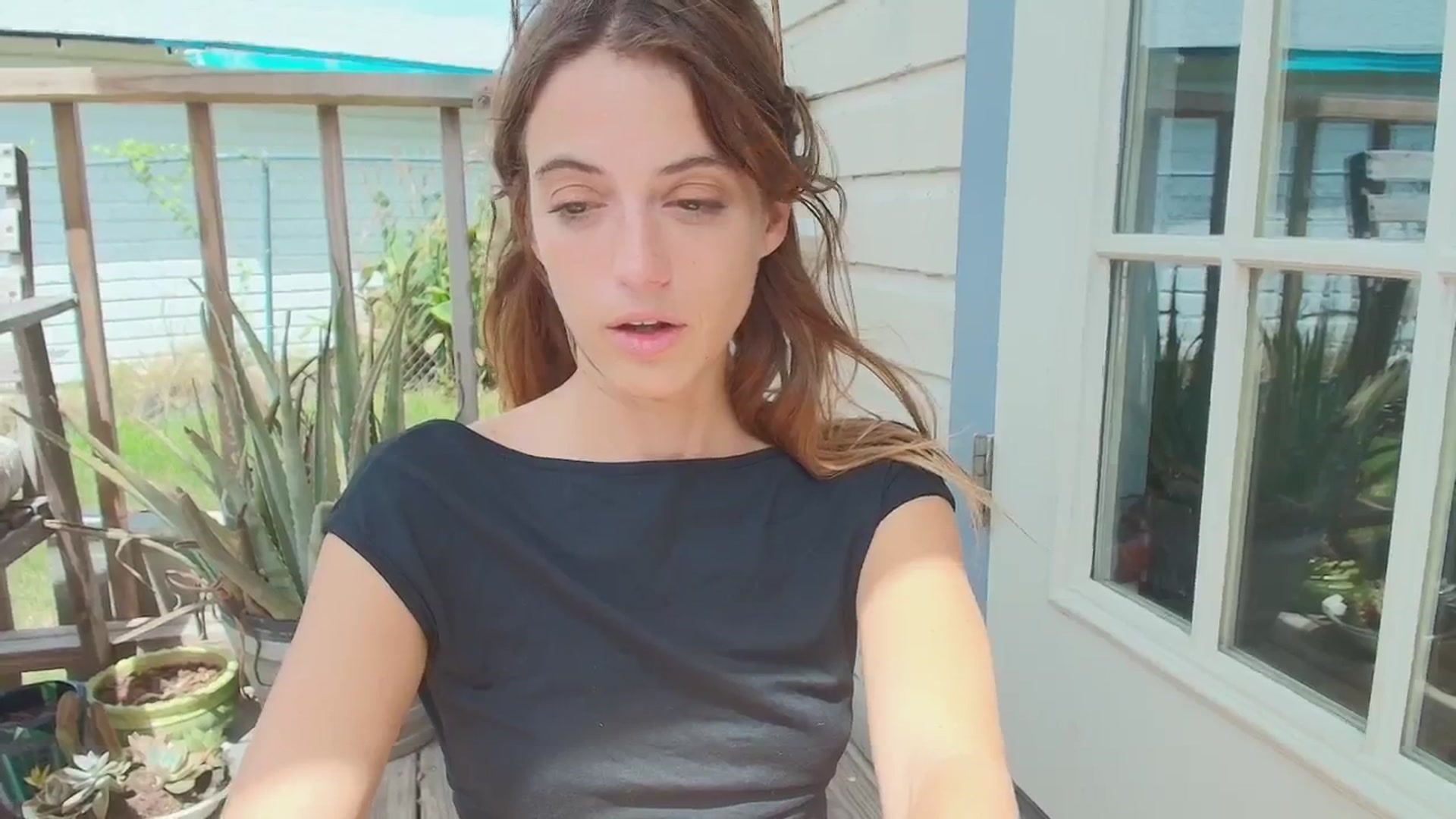 Gallery image thumbnail from NaomiDee's myfreecams stream on, 09/16/2025, 18:59 image 15 of 20