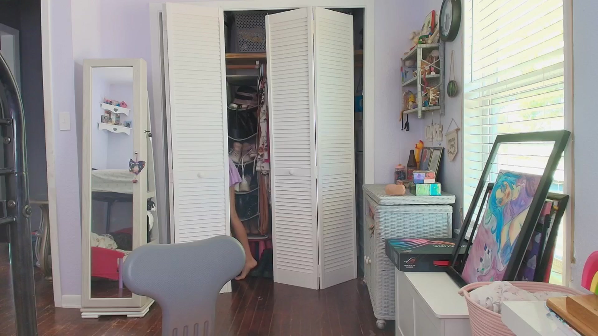 Gallery image thumbnail from NaomiDee's myfreecams stream on, 09/18/2025, 20:19 image 8 of 20