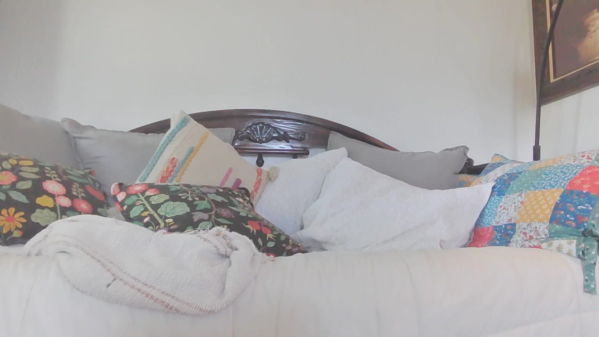 Gallery image thumbnail from NaomiDee's myfreecams stream on, 09/27/2025, 01:52 image 6 of 20