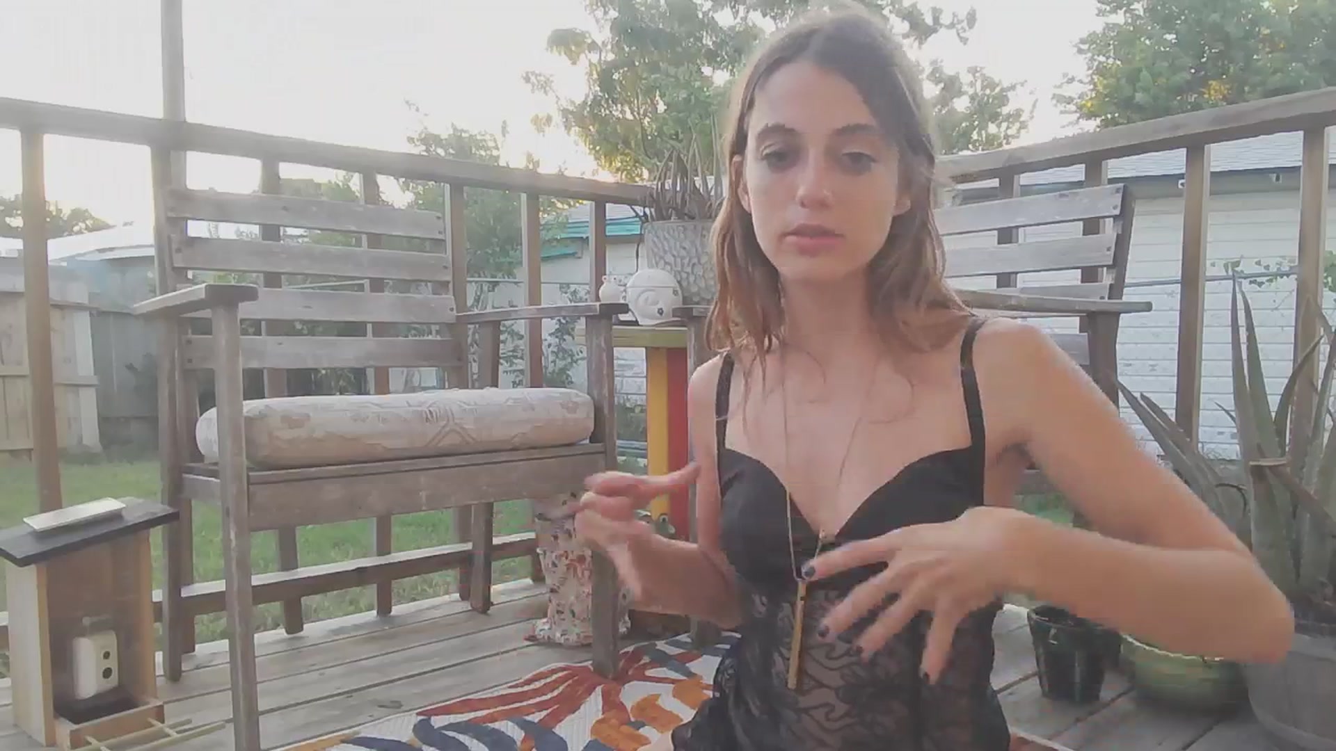 Gallery image thumbnail from NaomiDee's myfreecams stream on, 09/27/2025, 01:52 image 10 of 20