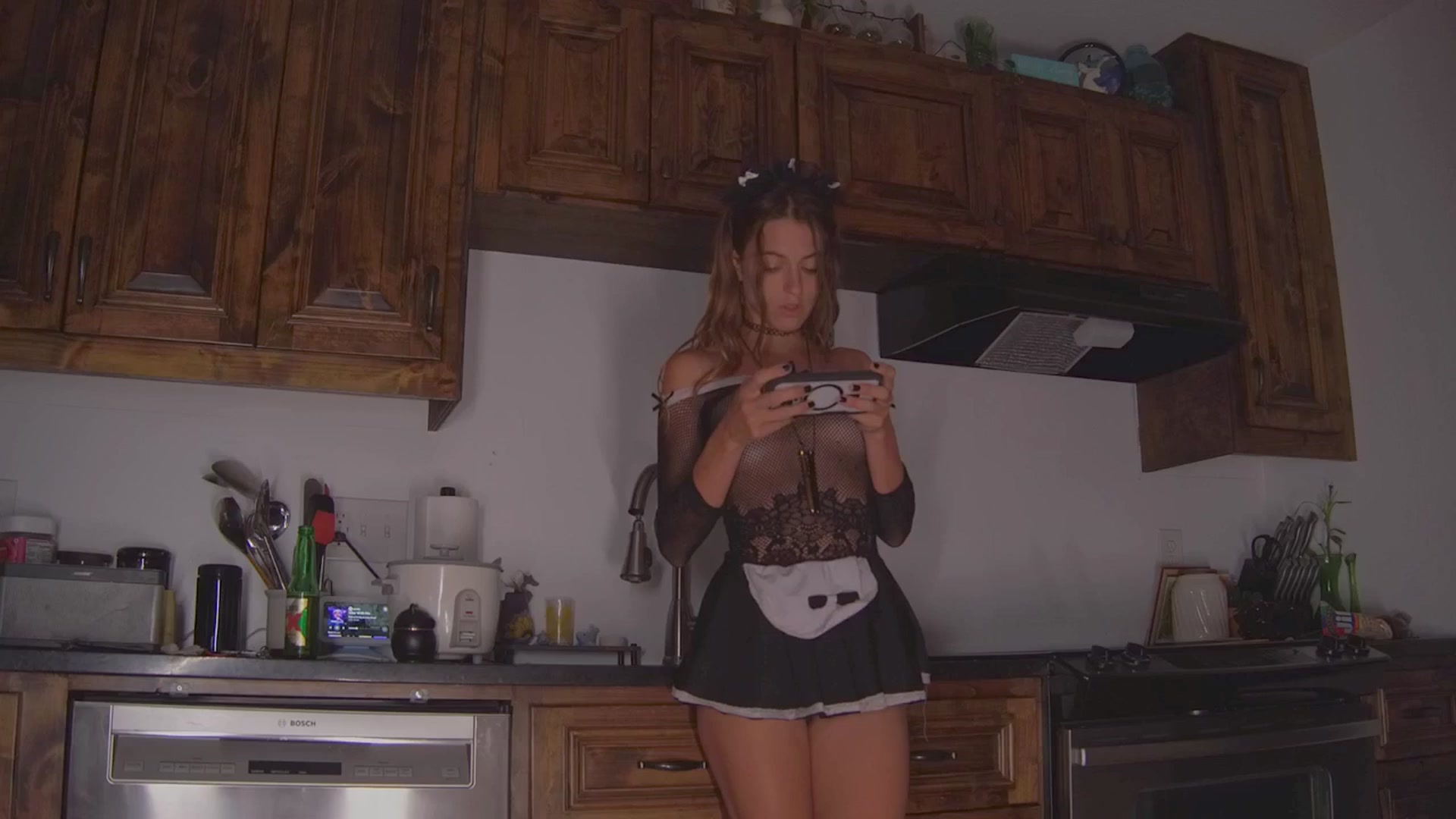 Gallery image thumbnail from NaomiDee's myfreecams stream on, 10/14/2025, 04:05 image 2 of 20