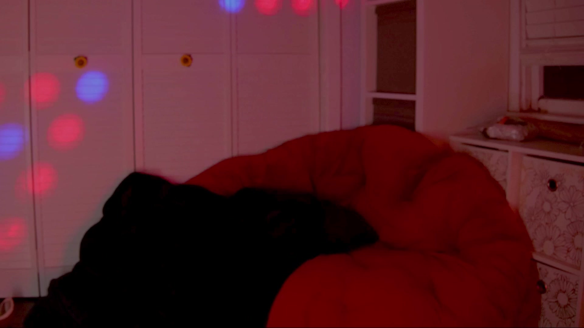 Gallery image thumbnail from NaomiDee's myfreecams stream on, 10/19/2025, 09:22 image 6 of 20