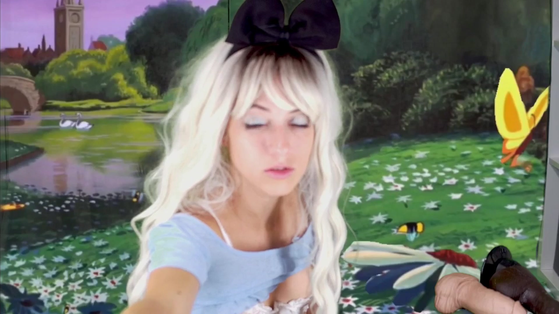 Gallery image thumbnail from NaomiDee's myfreecams stream on, 10/25/2025, 09:18 image 3 of 20