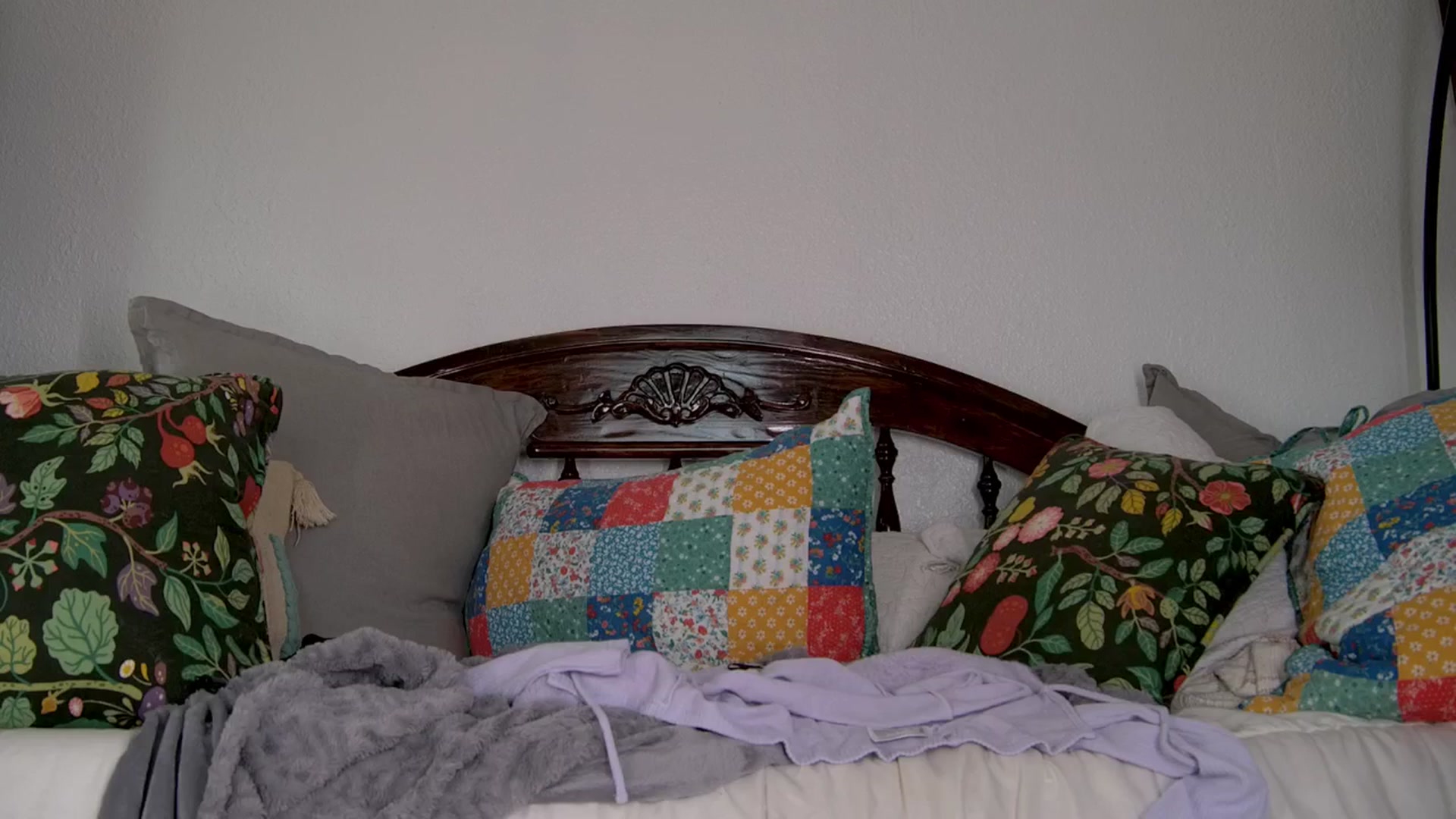 Gallery image thumbnail from NaomiDee's myfreecams stream on, 11/25/2025, 24:18 image 19 of 20