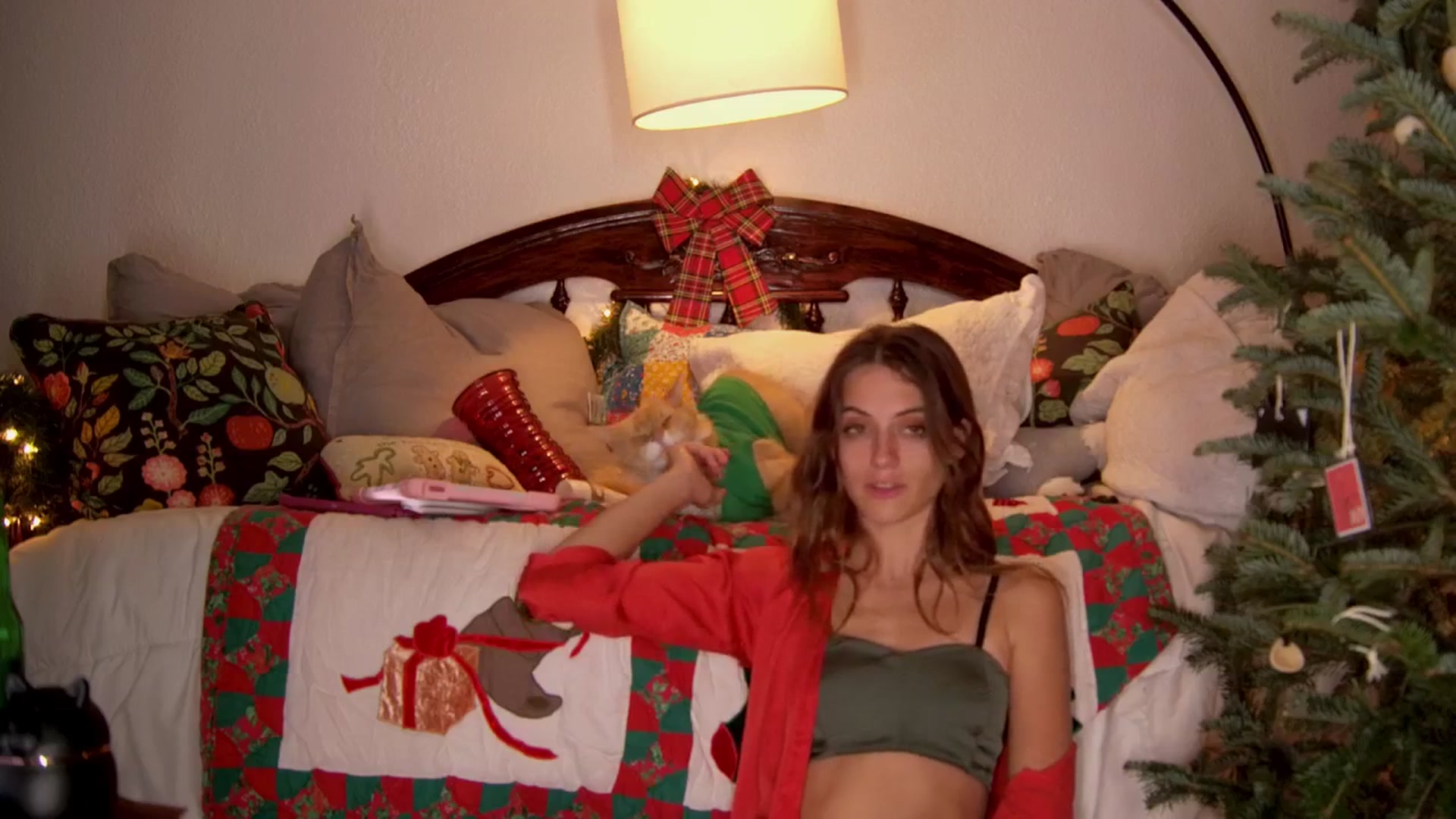 Gallery image thumbnail from NaomiDee's myfreecams stream on, 12/11/2025, 07:48 image 20 of 20