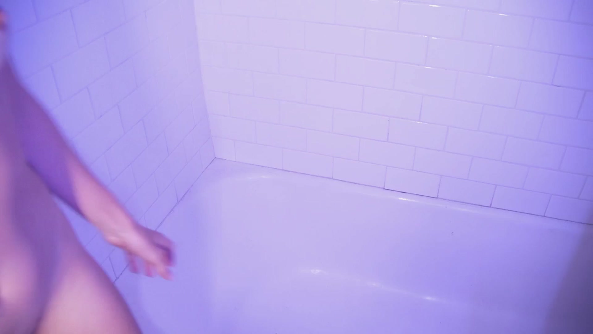 Gallery image thumbnail from NaomiDee's myfreecams stream on, 12/13/2025, 07:00 image 15 of 20