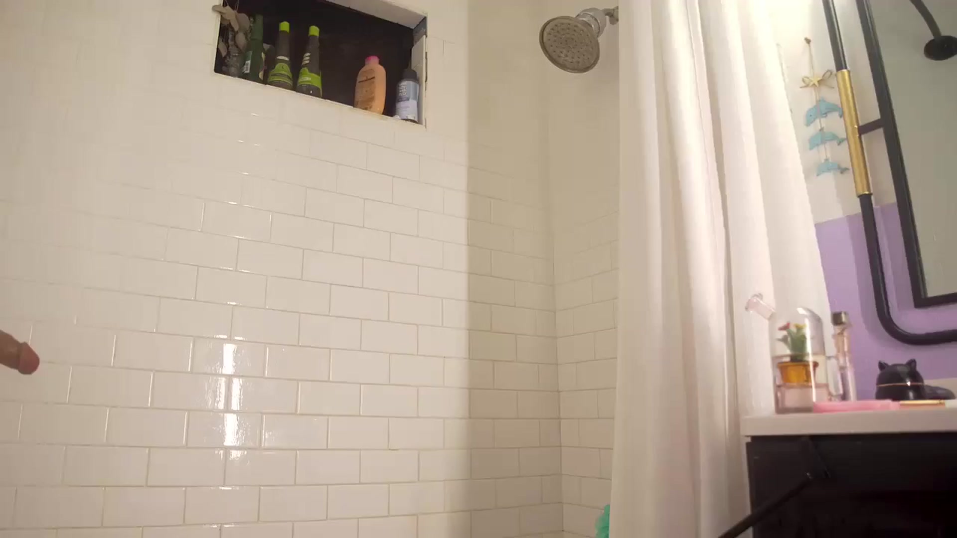 Gallery image thumbnail from NaomiDee's myfreecams stream on, 01/22/2026, 24:25 image 20 of 20