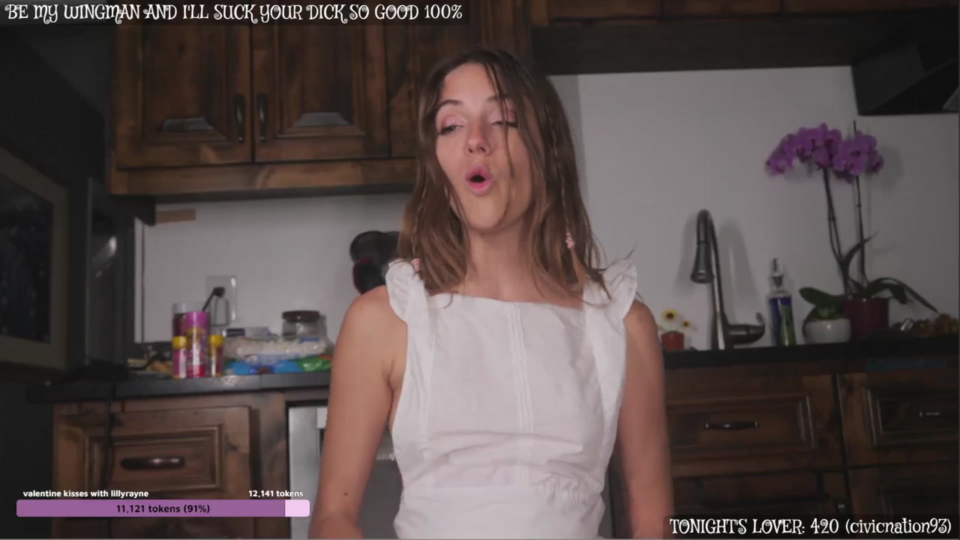 Gallery image thumbnail from NaomiDee's myfreecams stream on, 02/04/2026, 03:09 image 16 of 20
