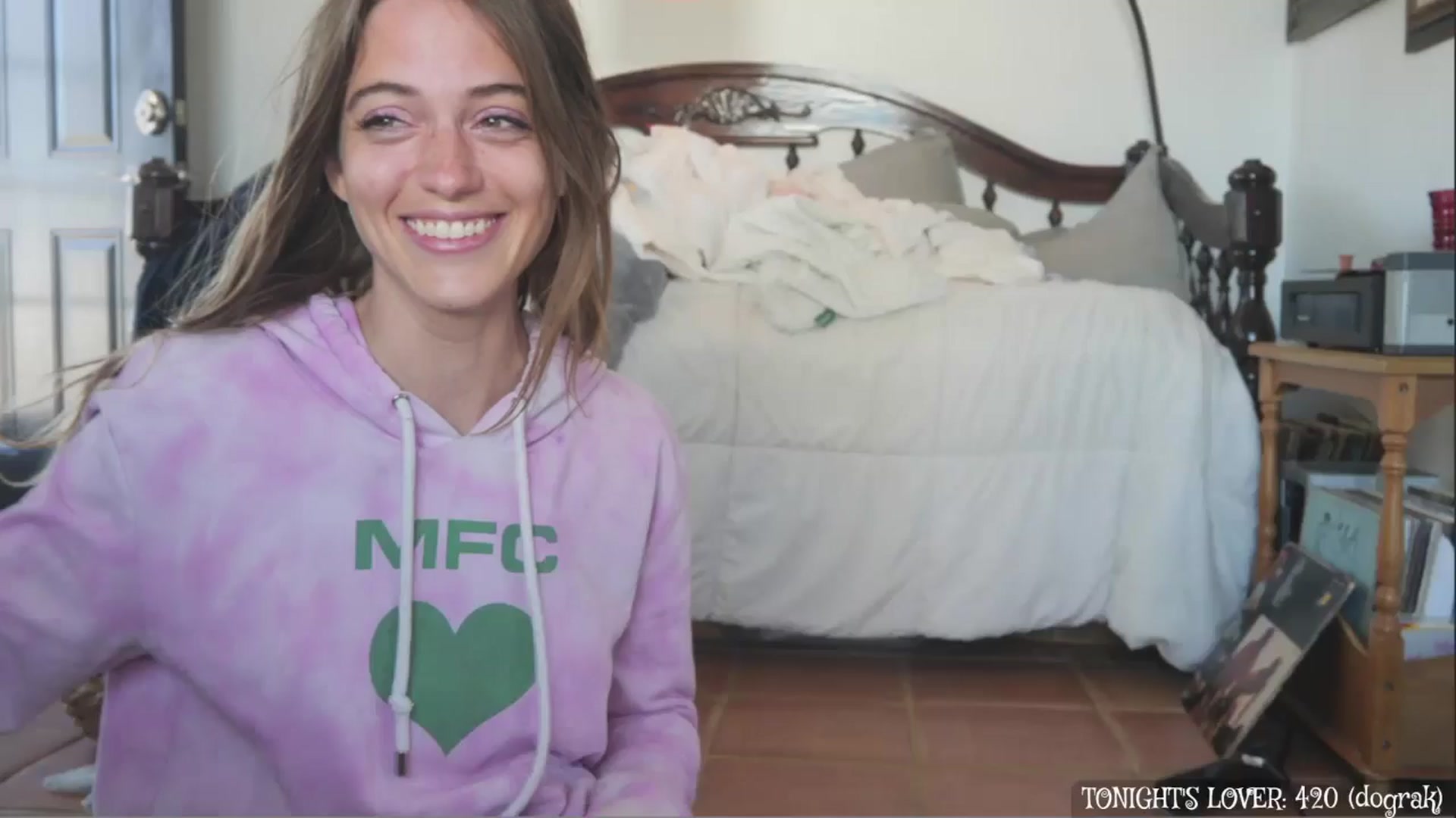 Gallery image thumbnail from NaomiDee's myfreecams stream on, 02/06/2026, 17:18 image 14 of 20