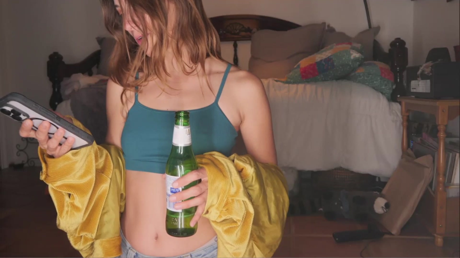 Gallery image thumbnail from NaomiDee's myfreecams stream on, 02/20/2026, 06:00 image 7 of 20