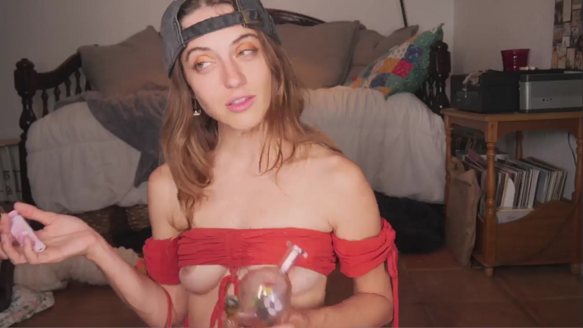 Gallery image thumbnail from NaomiDee's myfreecams stream on, 02/21/2026, 10:29 image 18 of 20