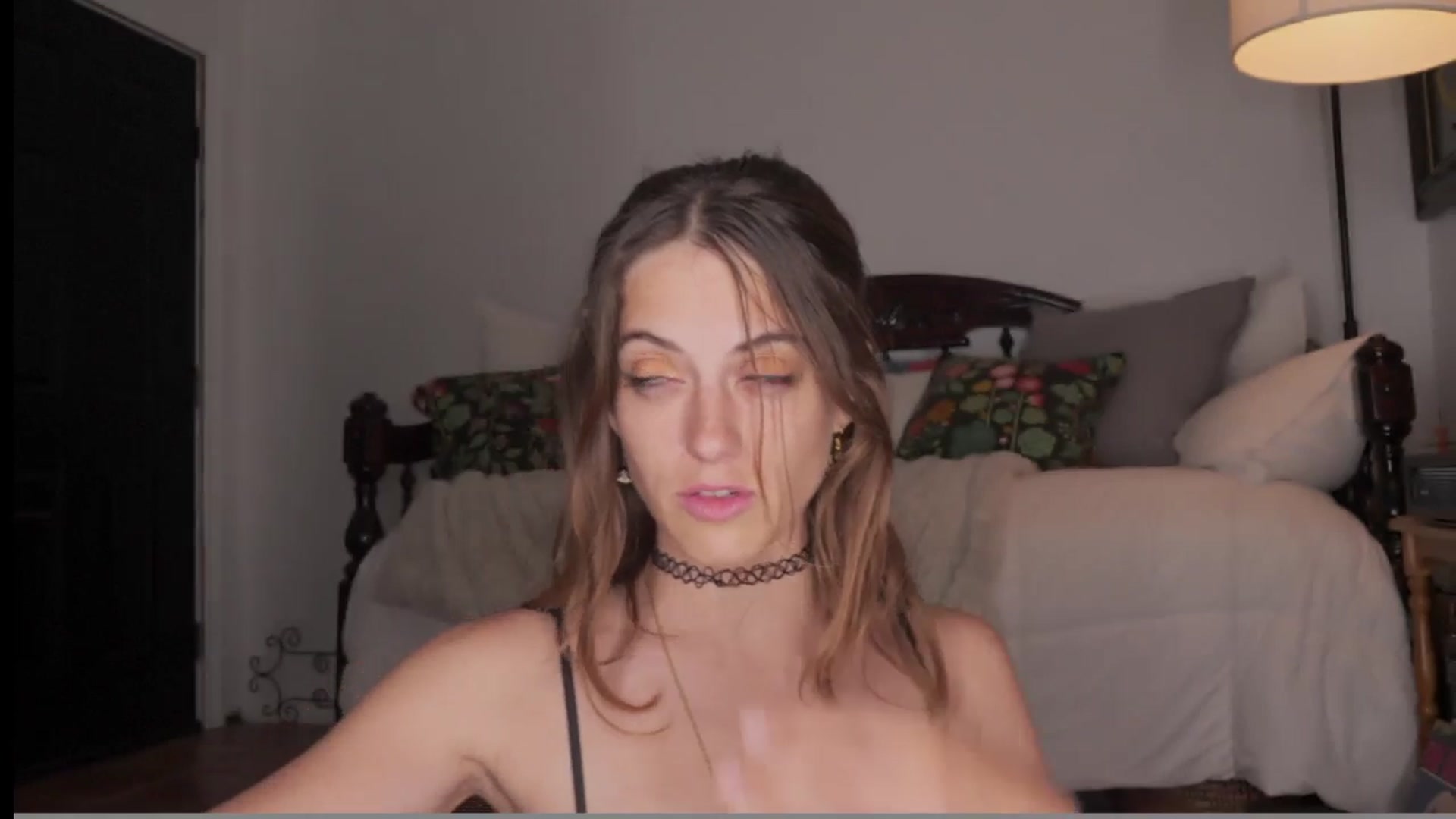 Gallery image thumbnail from NaomiDee's myfreecams stream on, 02/28/2026, 10:38 image 15 of 20