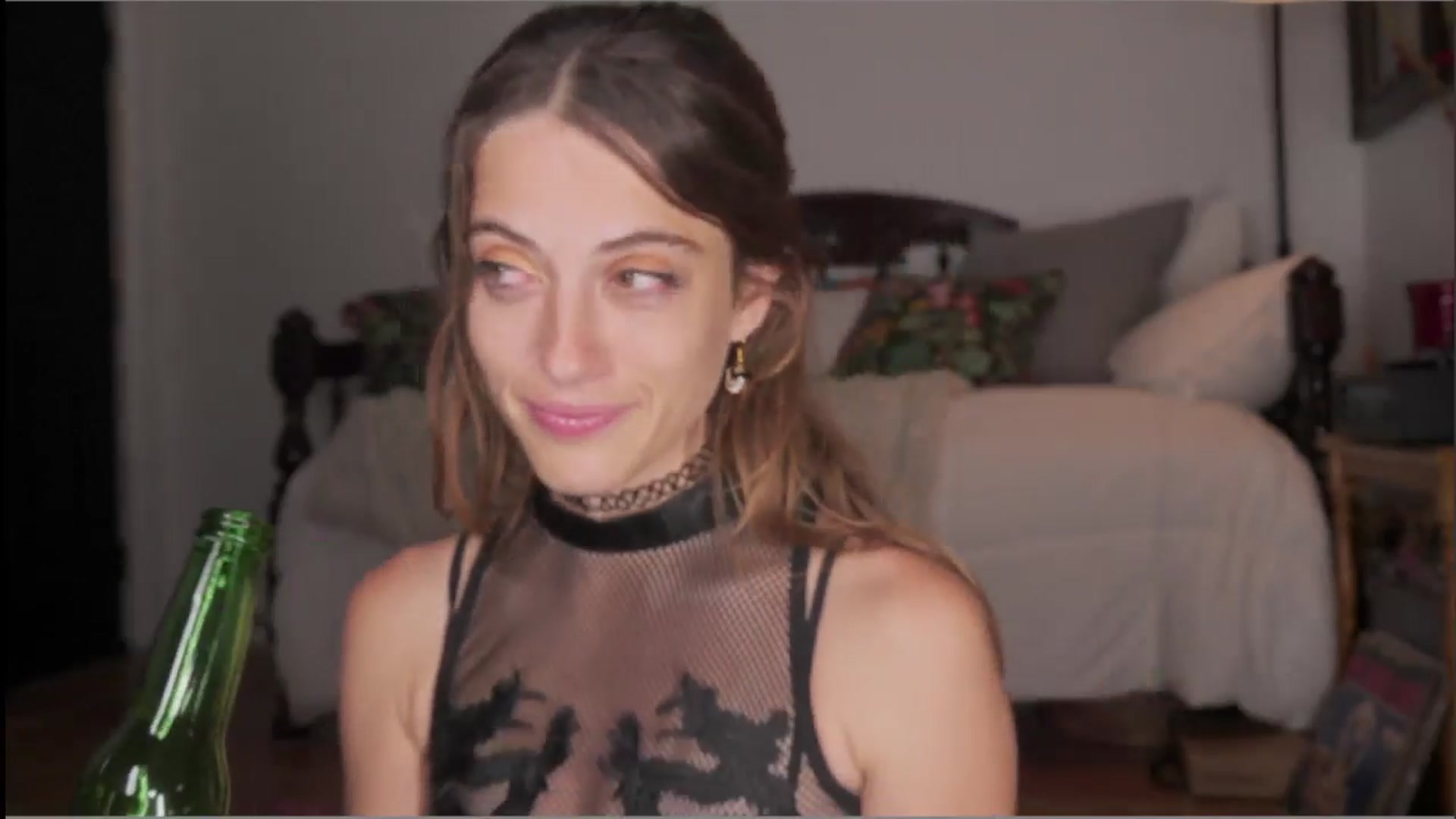 Gallery image thumbnail from NaomiDee's myfreecams stream on, 02/28/2026, 10:38 image 8 of 20