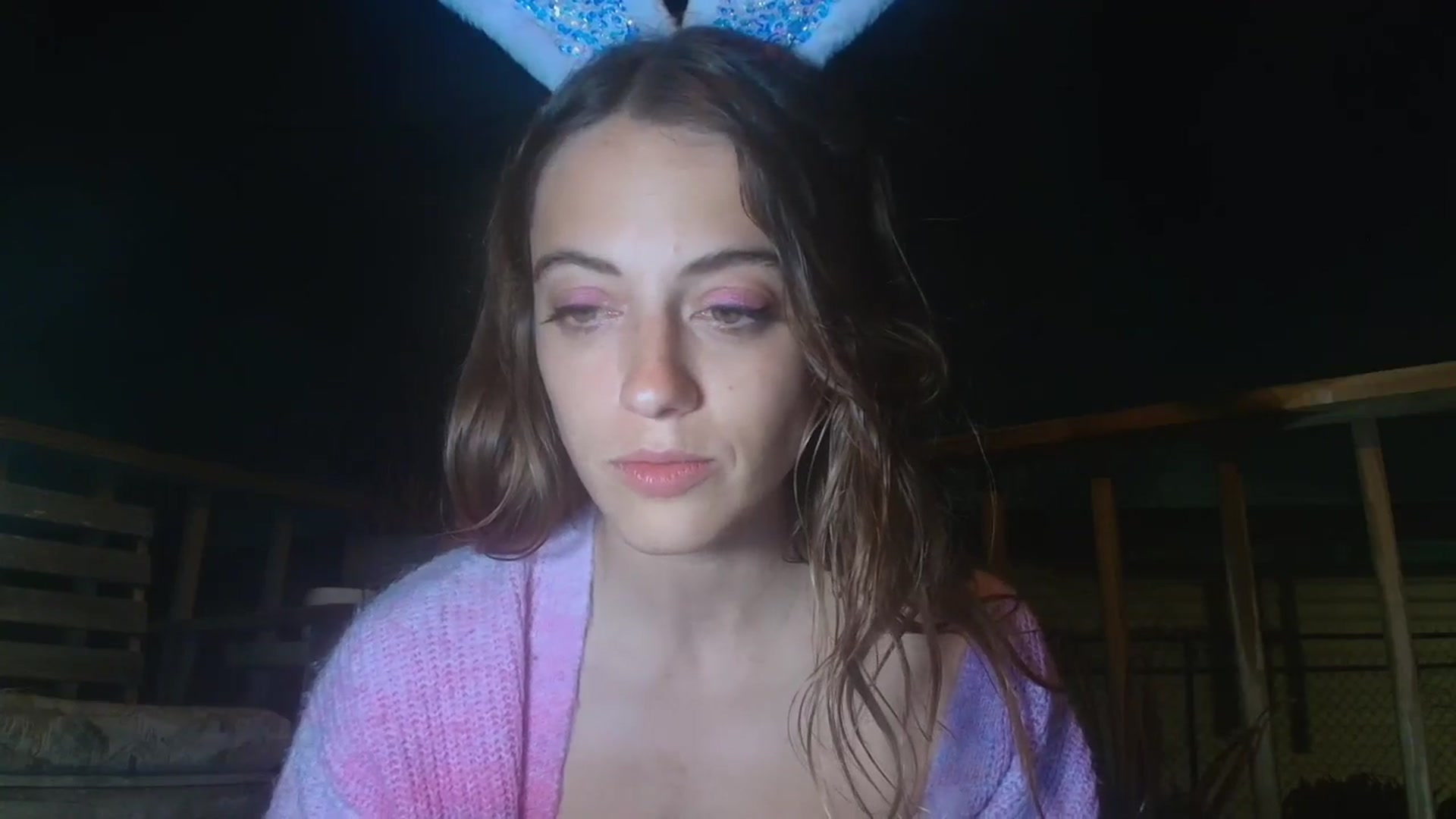 Gallery image thumbnail from NaomiDee's myfreecams stream on, 03/01/2026, 10:22 image 3 of 20