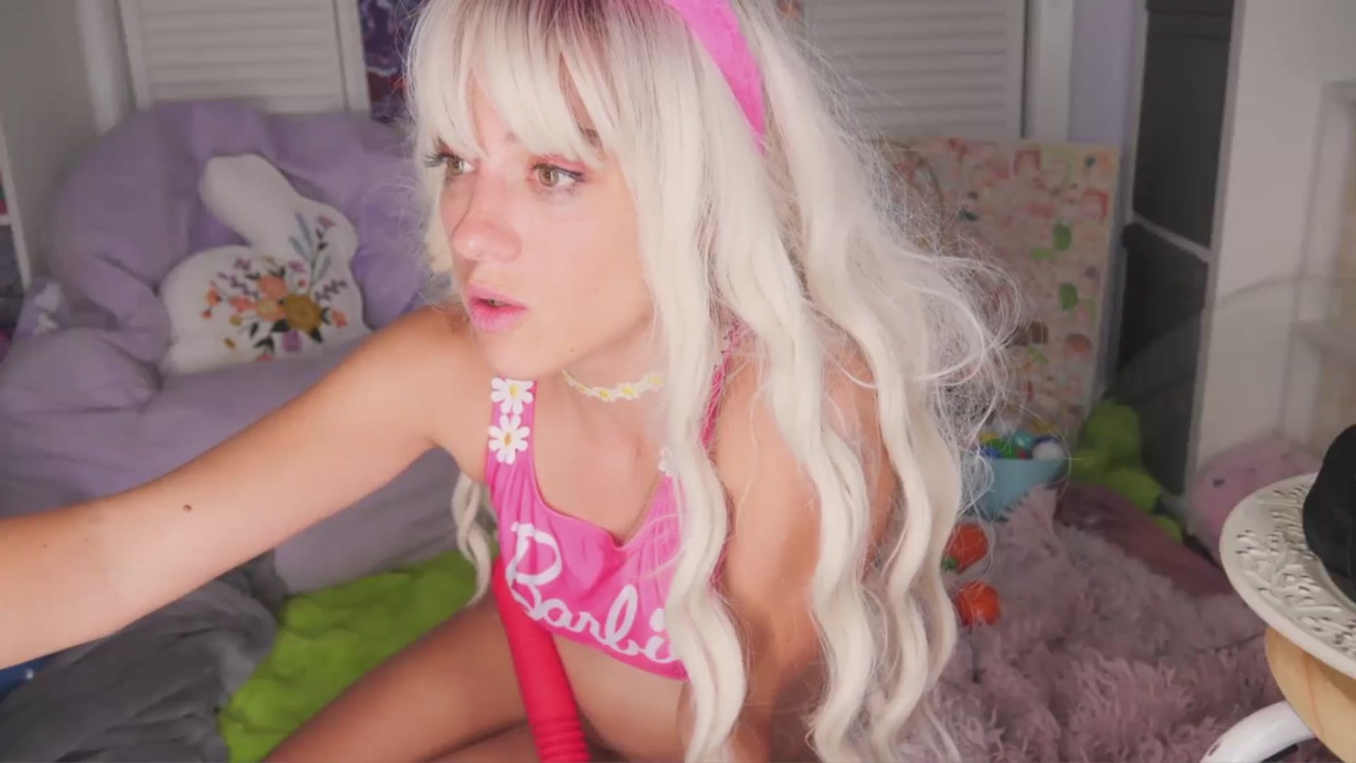 Gallery image thumbnail from NaomiDee's myfreecams stream on, 03/10/2026, 06:01 image 19 of 20