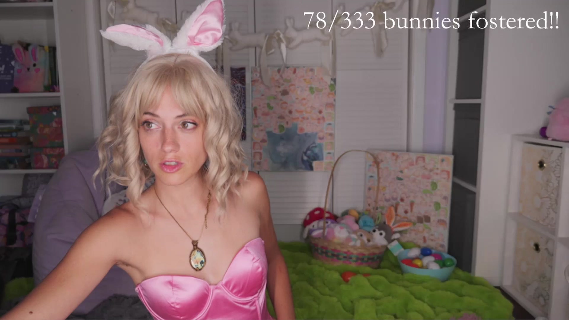 Gallery image thumbnail from NaomiDee's myfreecams stream on, 03/11/2026, 04:48 image 5 of 20
