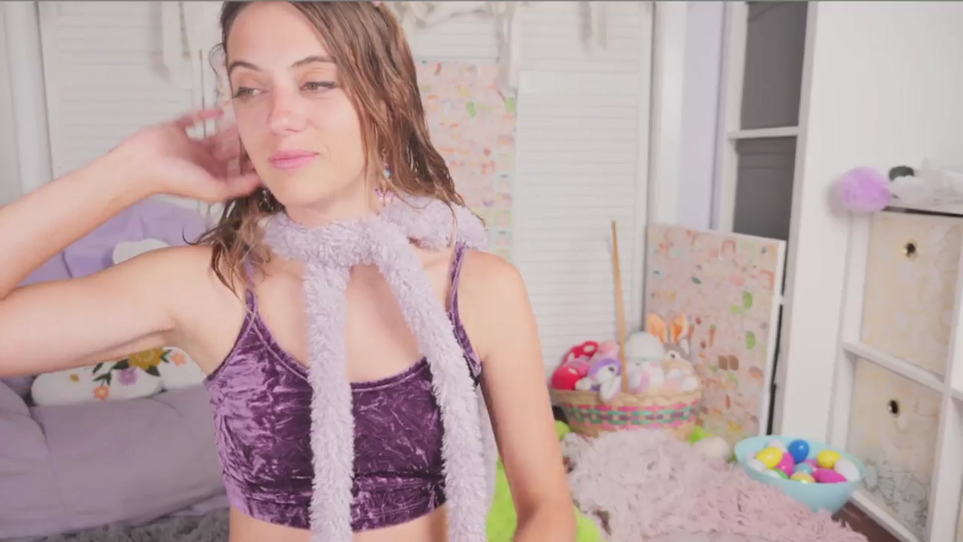 Gallery image thumbnail from NaomiDee's myfreecams stream on, 03/23/2026, 03:38 image 6 of 20