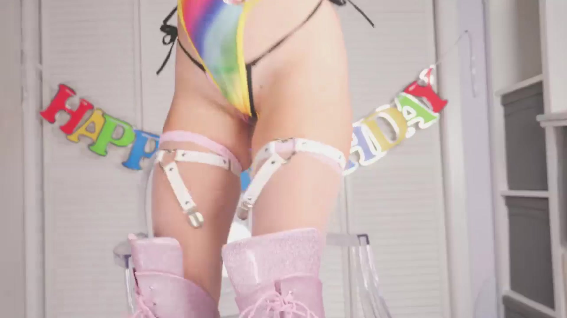 Gallery image thumbnail from NaomiDee's myfreecams stream on, 04/11/2026, 05:40 image 8 of 20