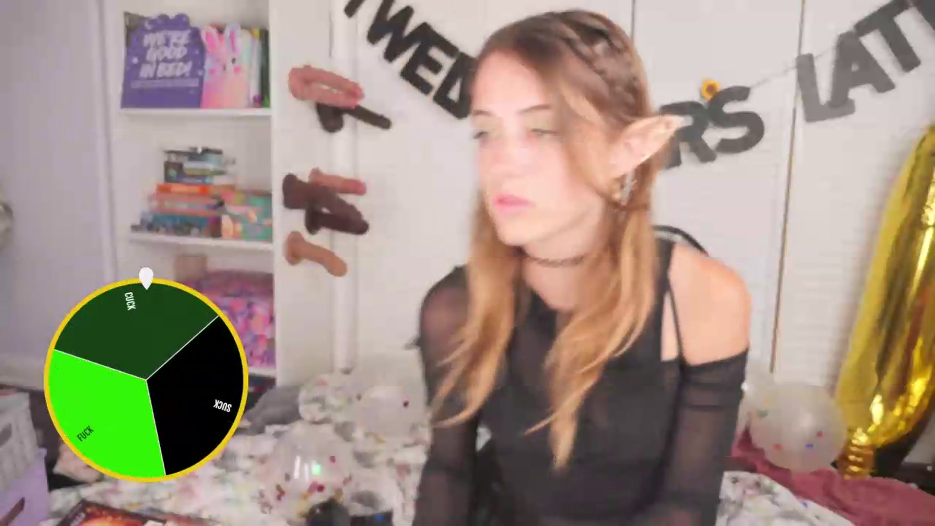 Gallery image thumbnail from NaomiDee's myfreecams stream on, 05/19/2026, 04:51 image 13 of 20